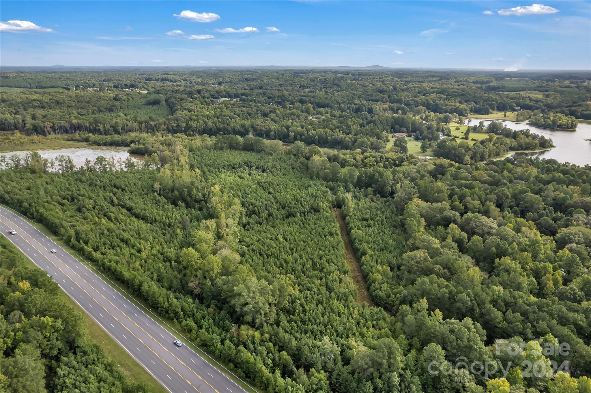 000 E Alexander Love Highway Property Photo 2