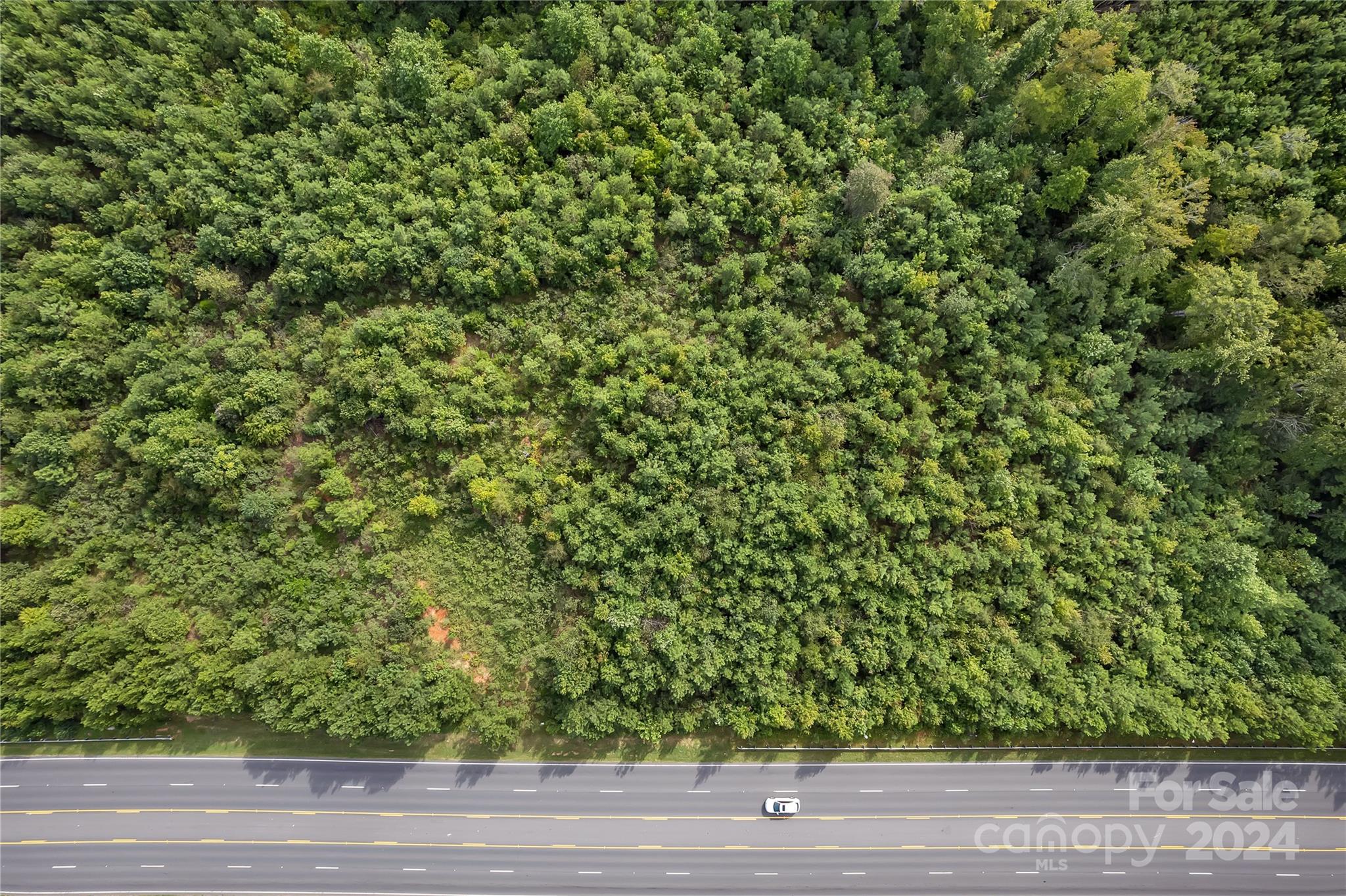 000 E Alexander Love Highway Property Photo 3