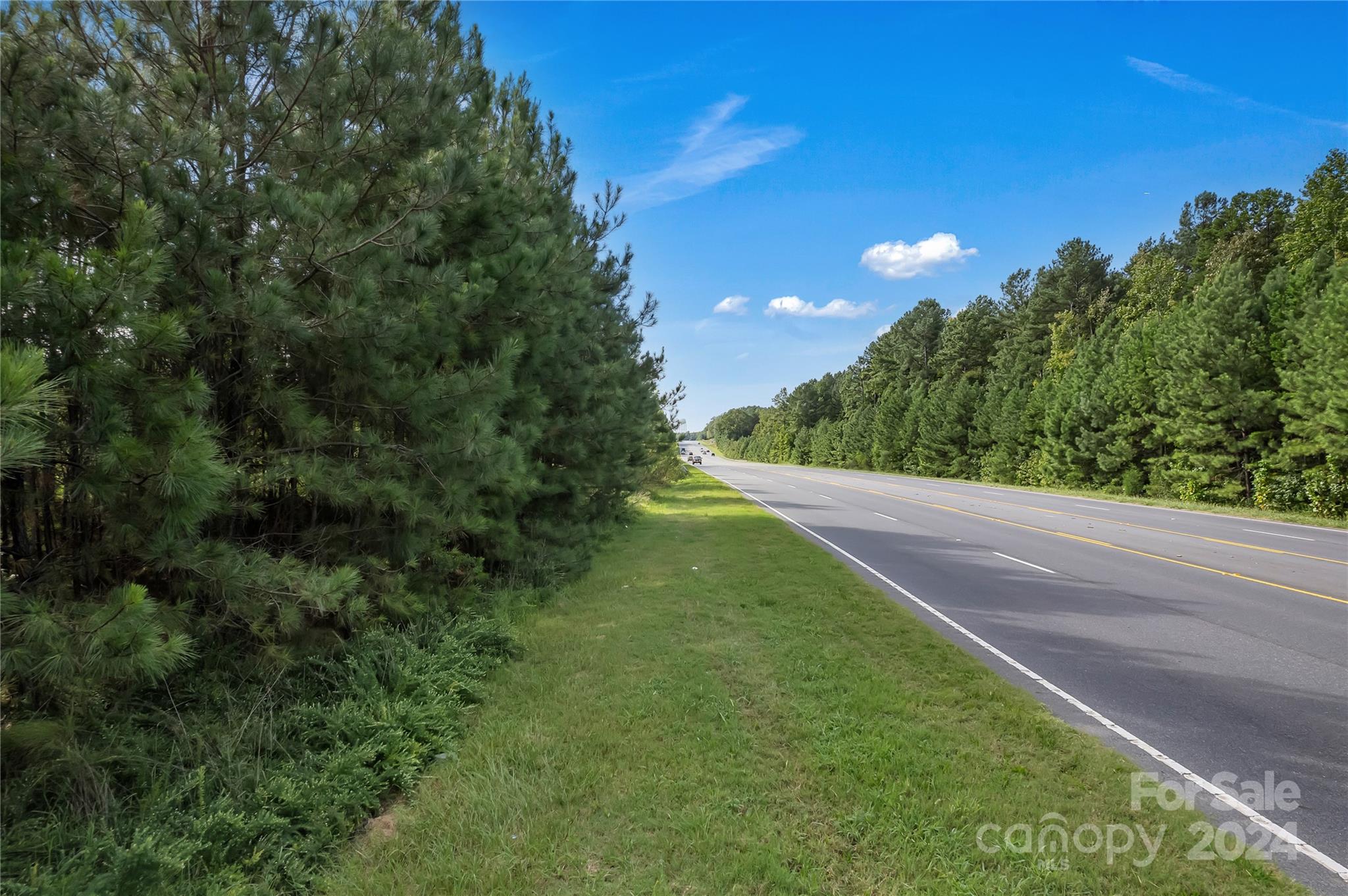 000 E Alexander Love Highway Property Photo 18