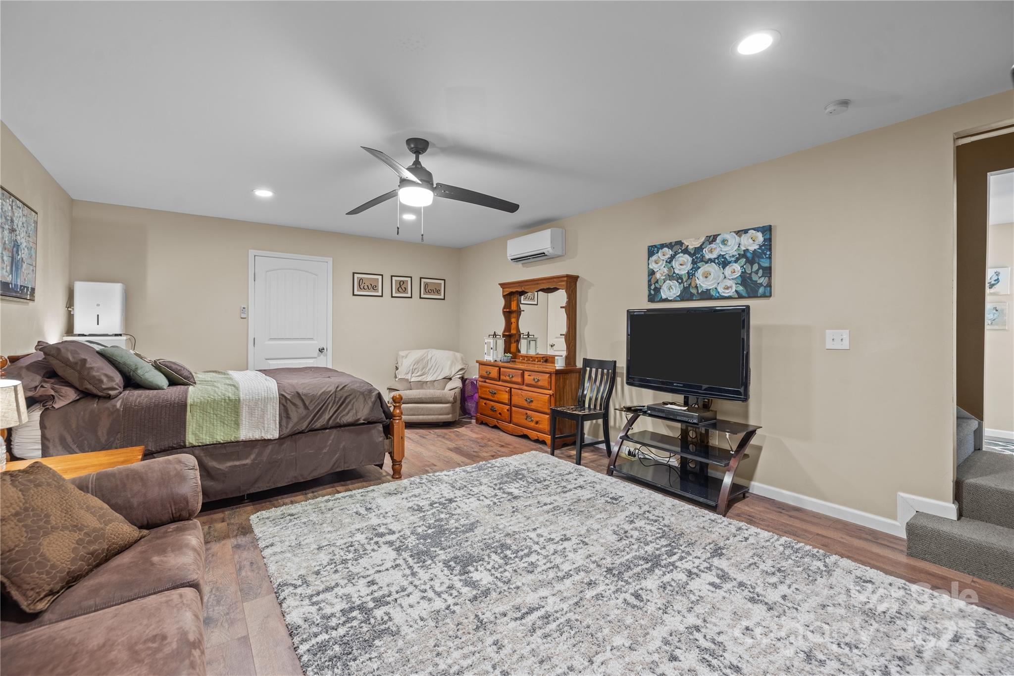 9301 Poinchester Drive Property Photo 31