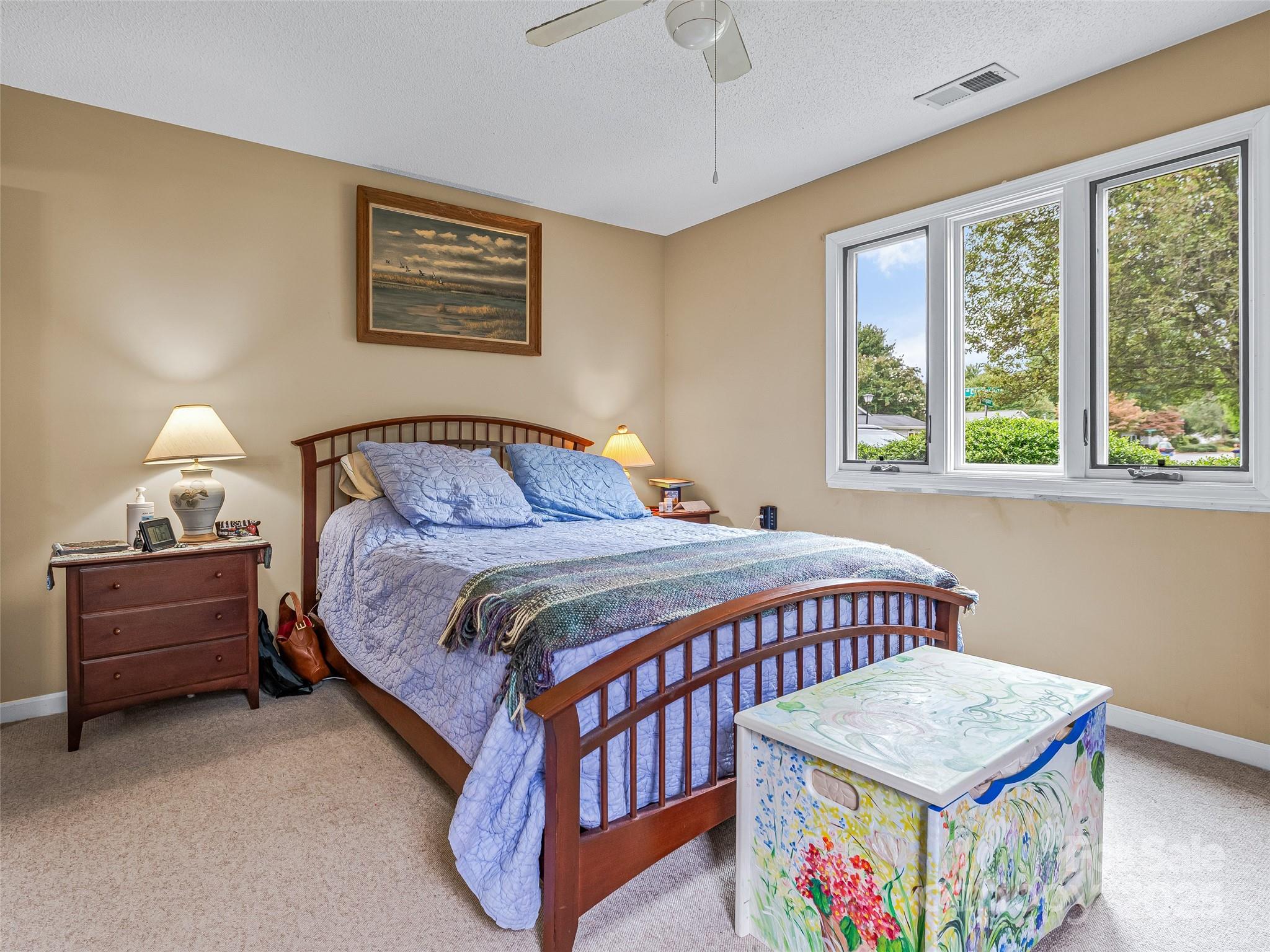 144 Derbyshire Drive Property Photo 19