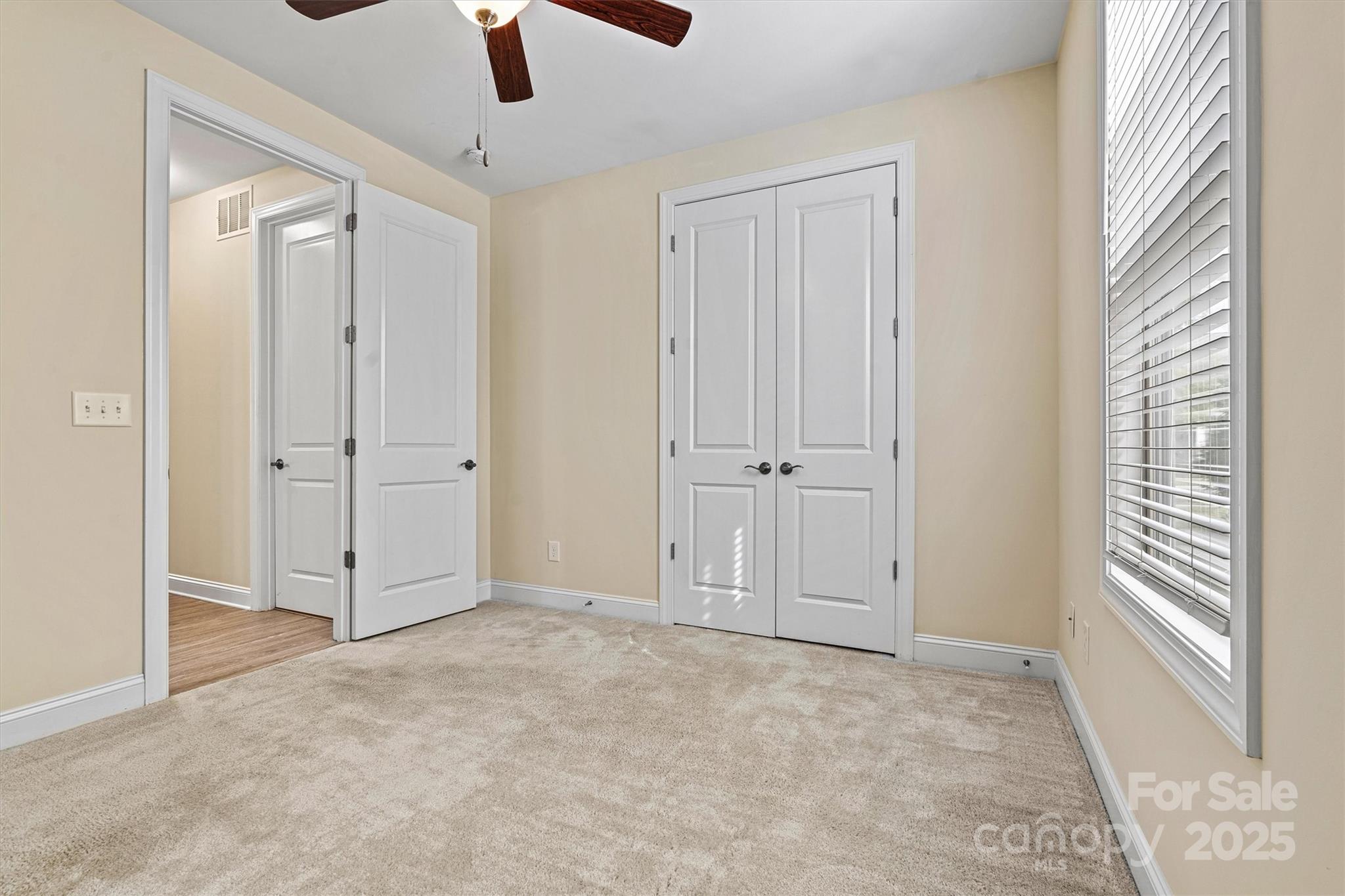 8121 Festival Way Property Photo 25