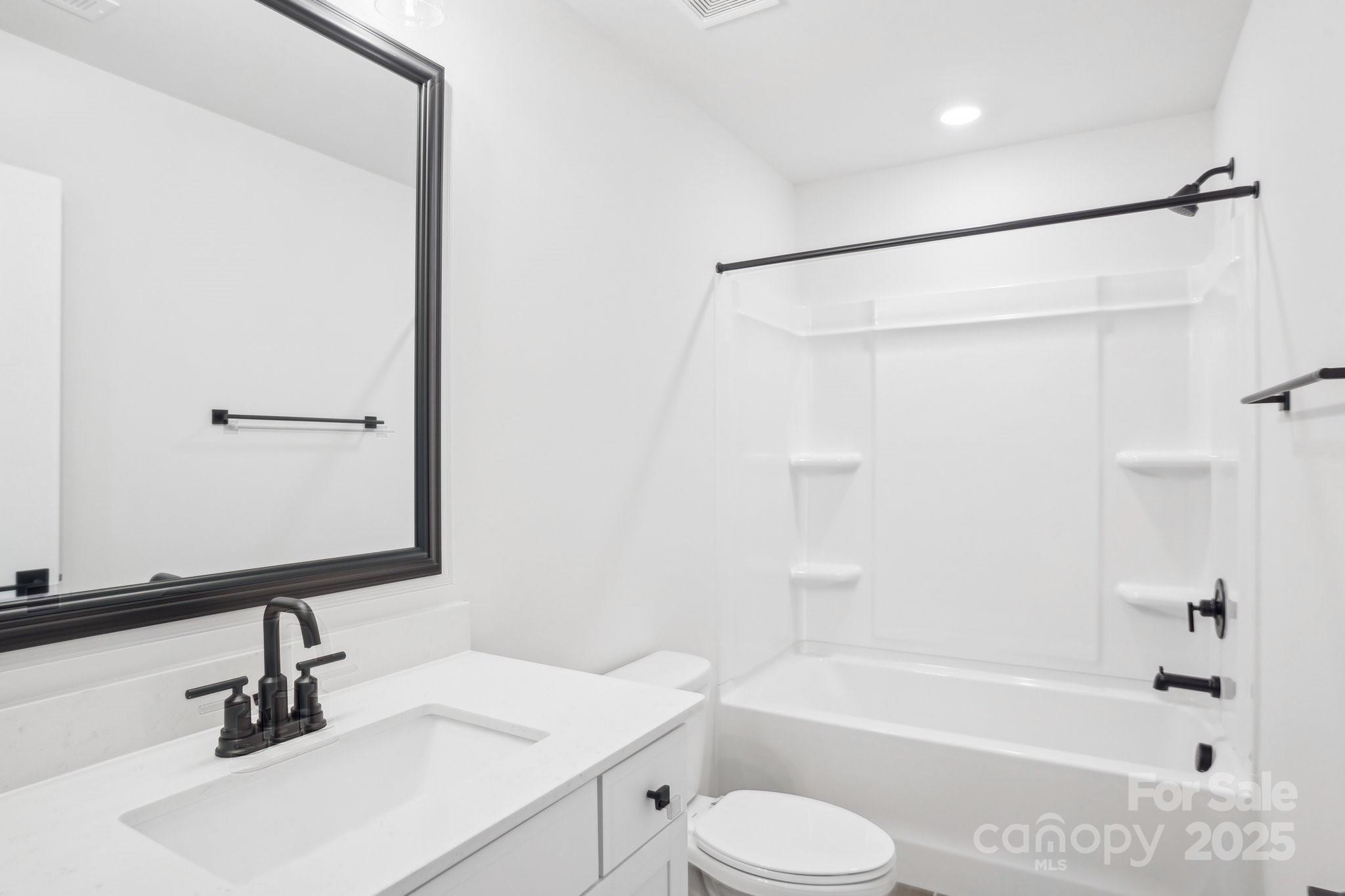 5108 Silver Creek Lane Property Photo 32