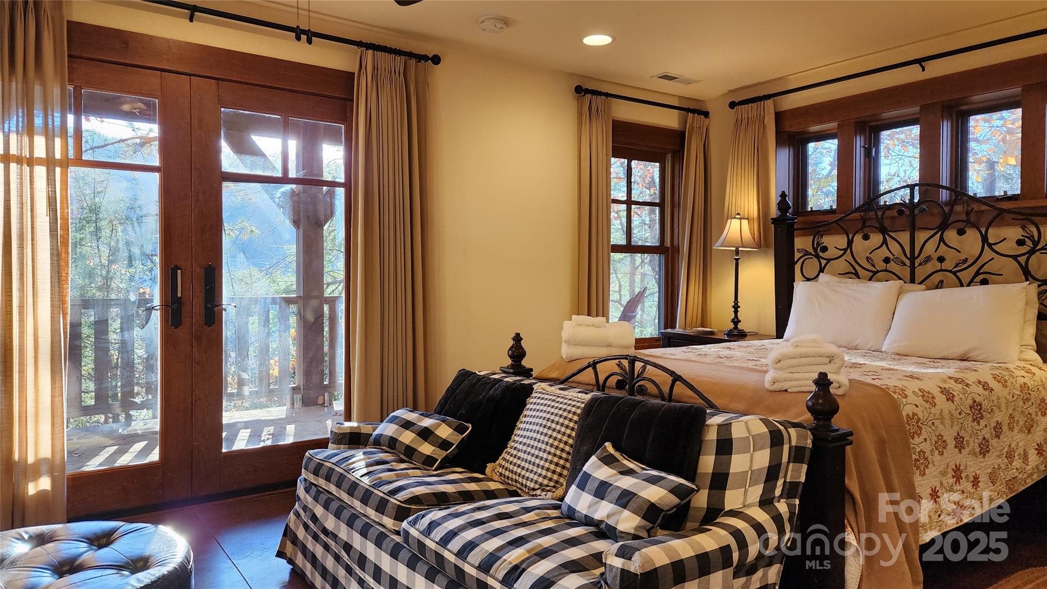 5 Chaucer Road Property Photo 28