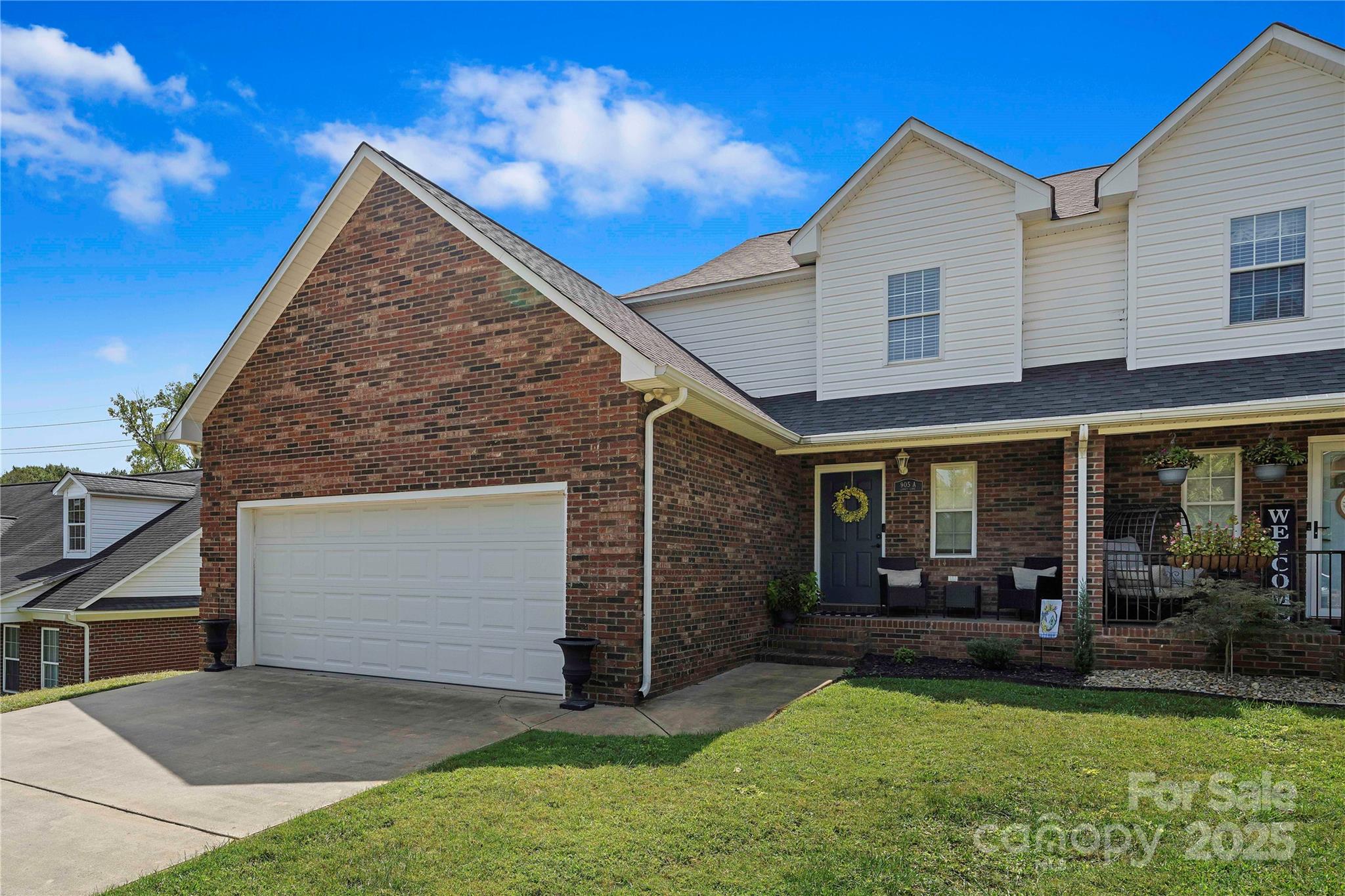 905-a Linney Lane Property Photo 1