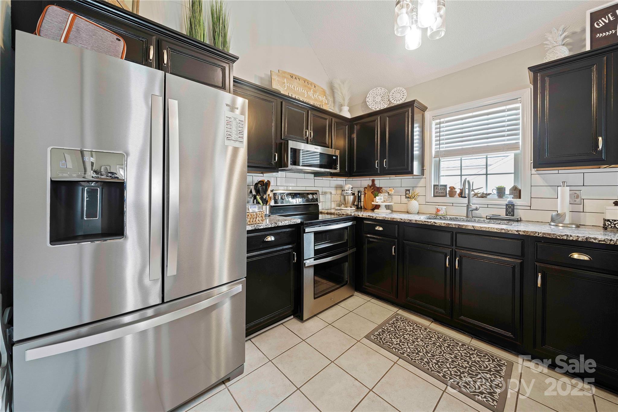 905-a Linney Lane Property Photo 11