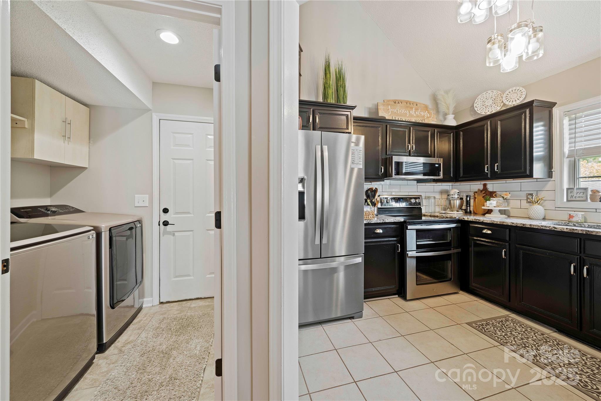 905-a Linney Lane Property Photo 14