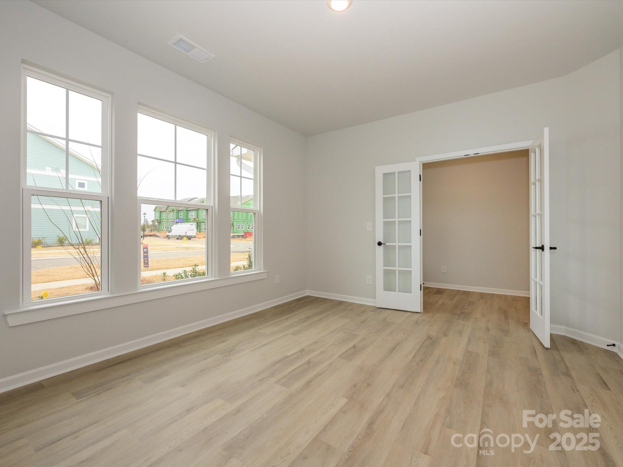 10507 Boudreaux Street Property Photo 6