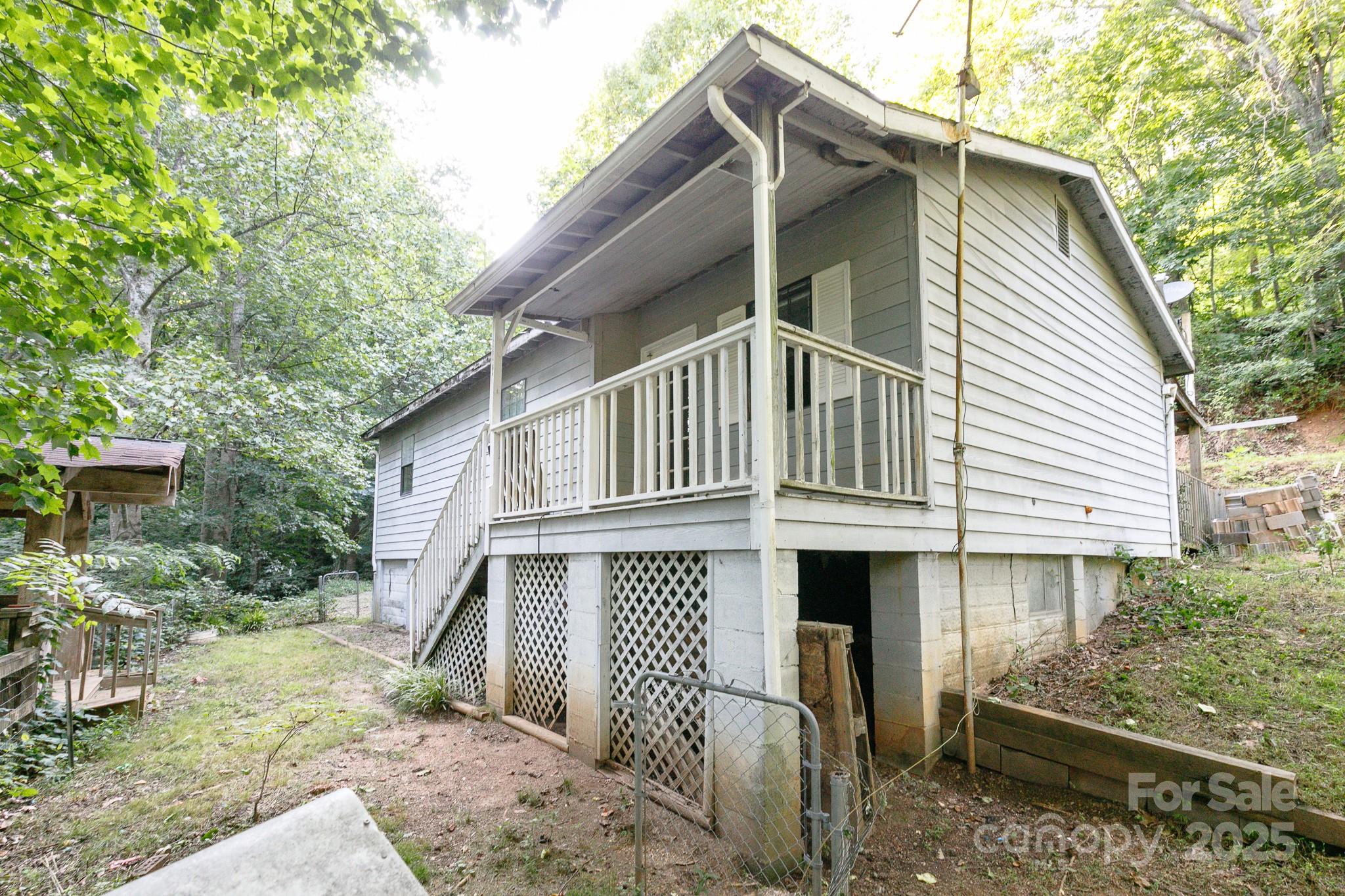 242 Moody Cove Road Property Photo