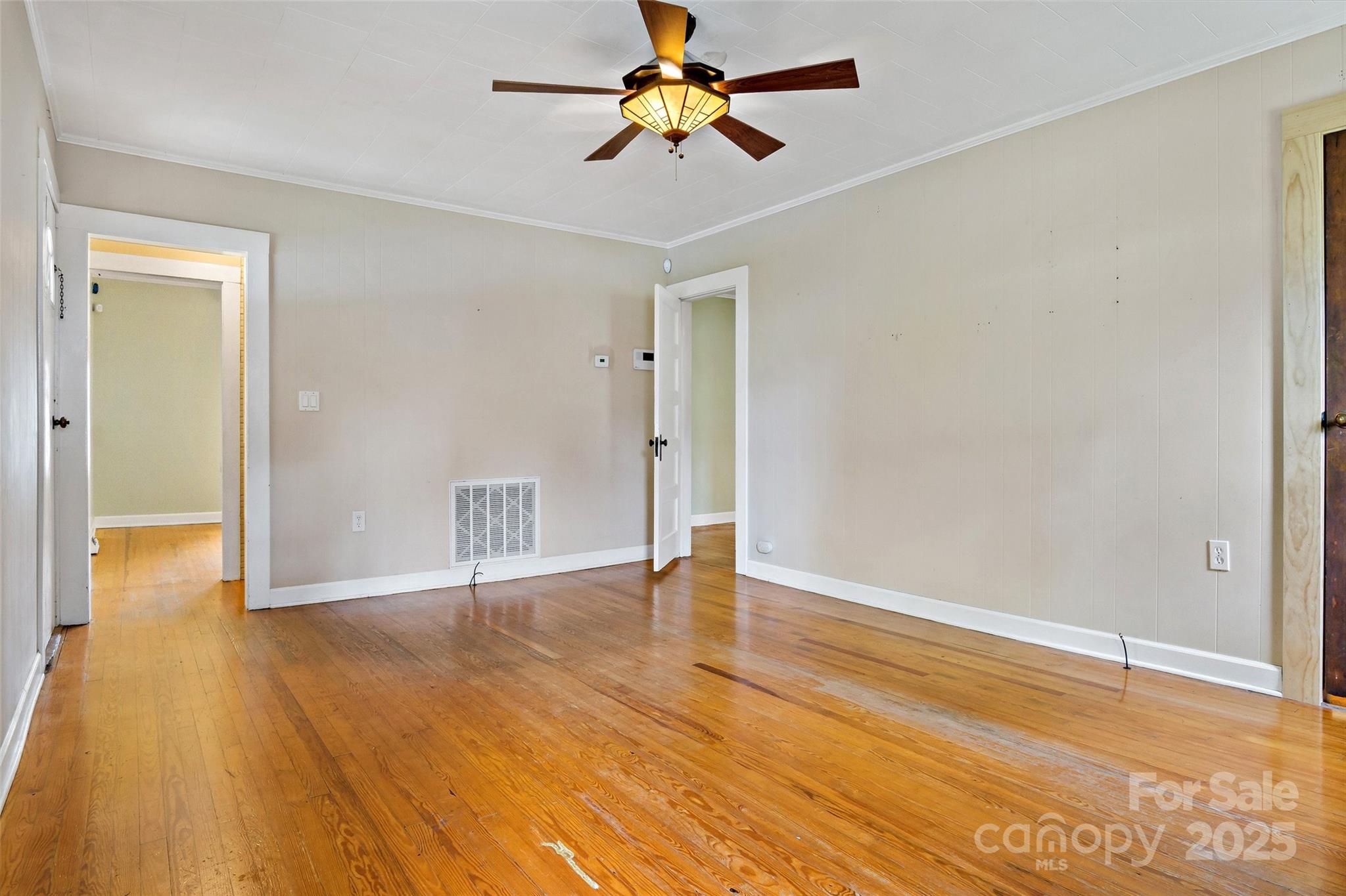 177 Salisbury Avenue Property Photo 9
