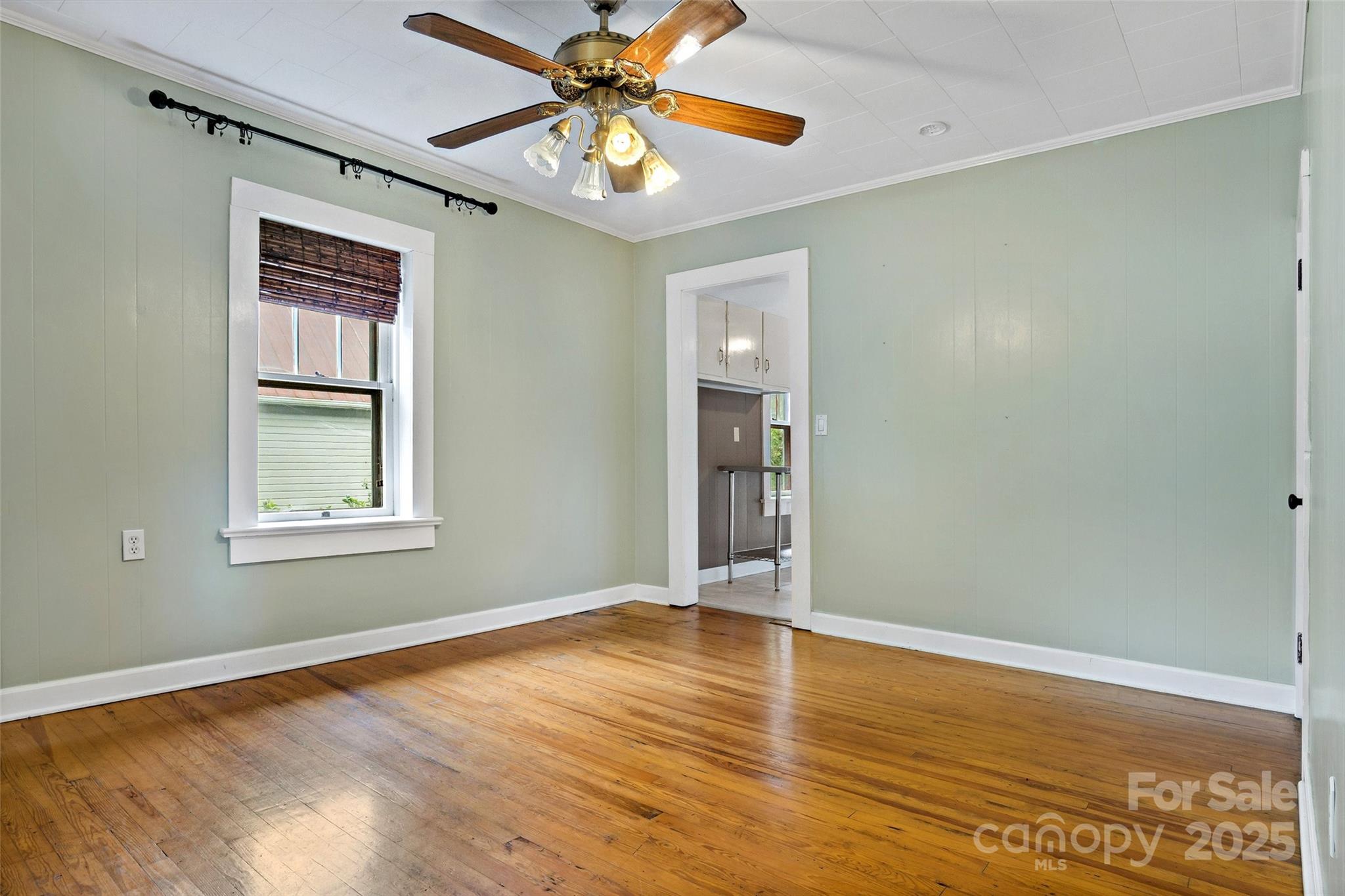 177 Salisbury Avenue Property Photo 10