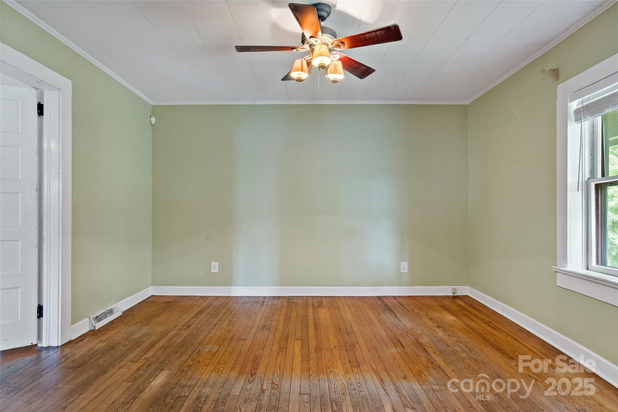 177 Salisbury Avenue Property Photo 17