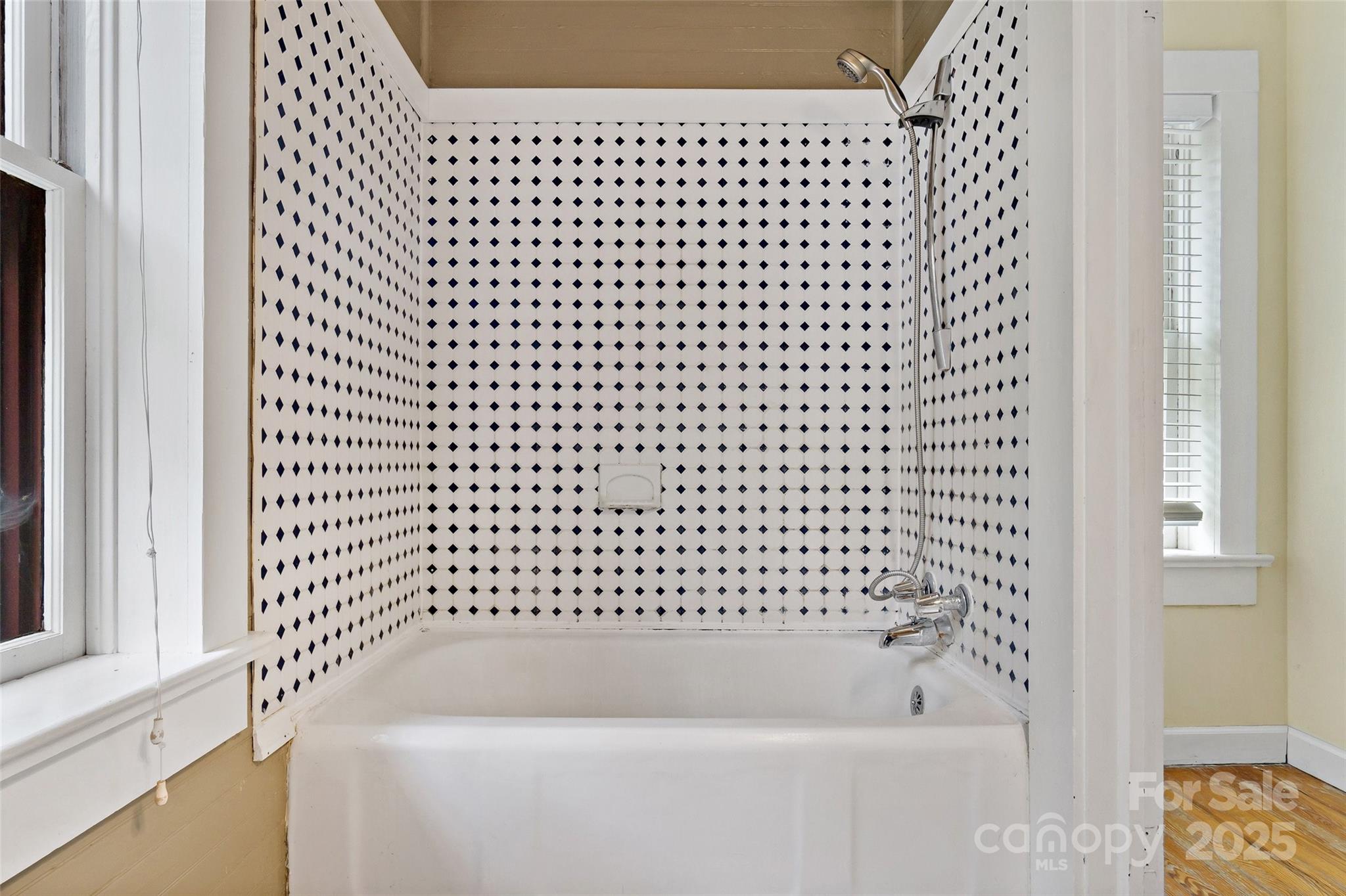177 Salisbury Avenue Property Photo 20
