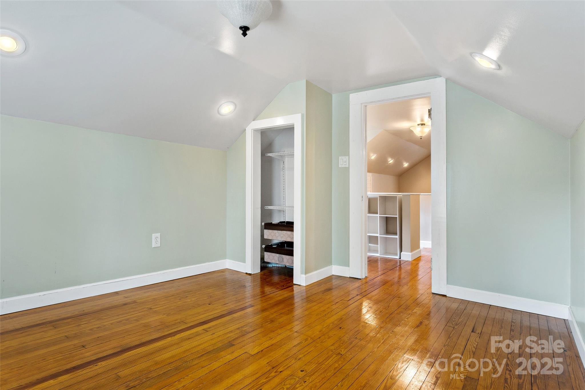 177 Salisbury Avenue Property Photo 22