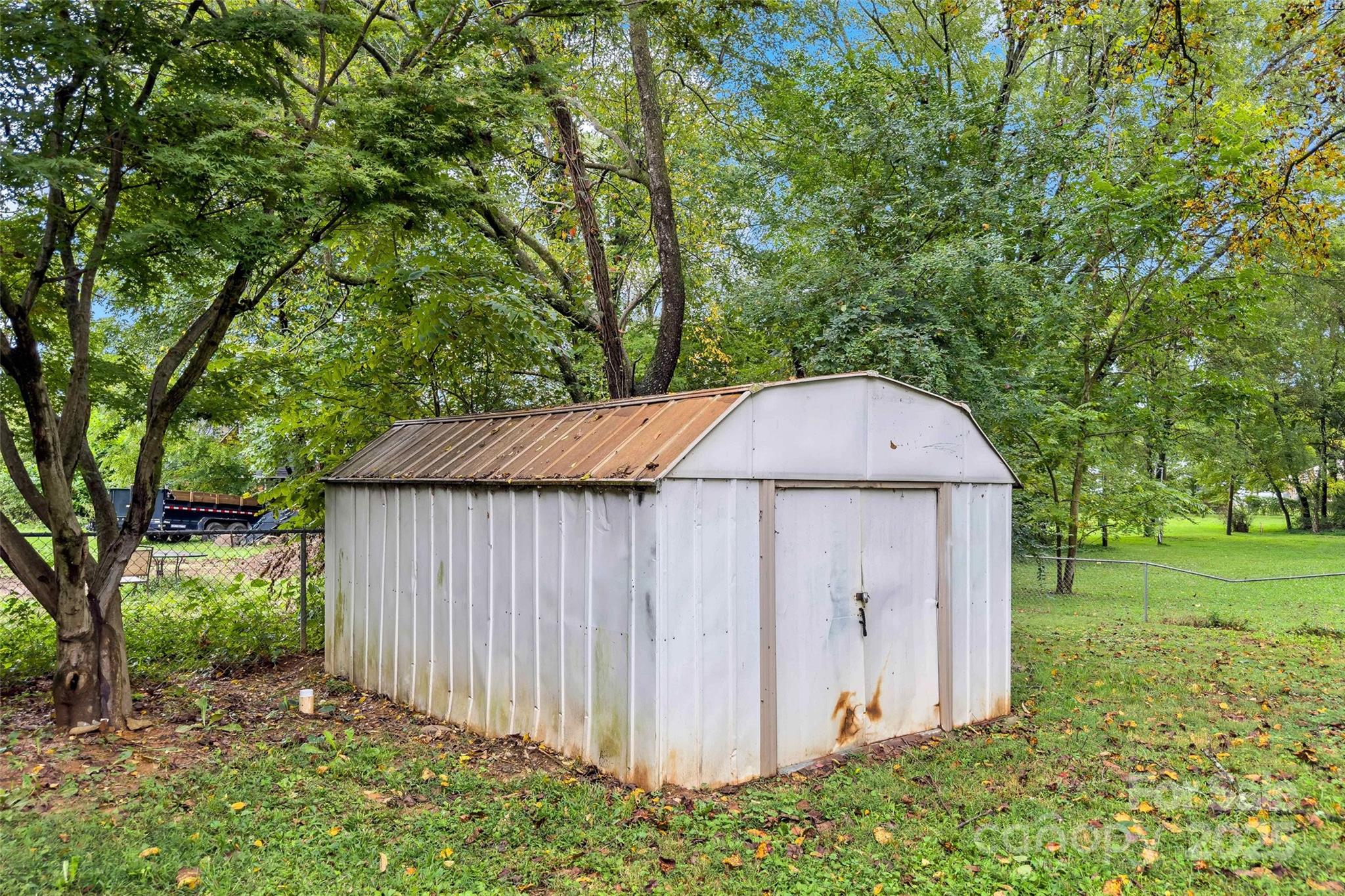177 Salisbury Avenue Property Photo 31