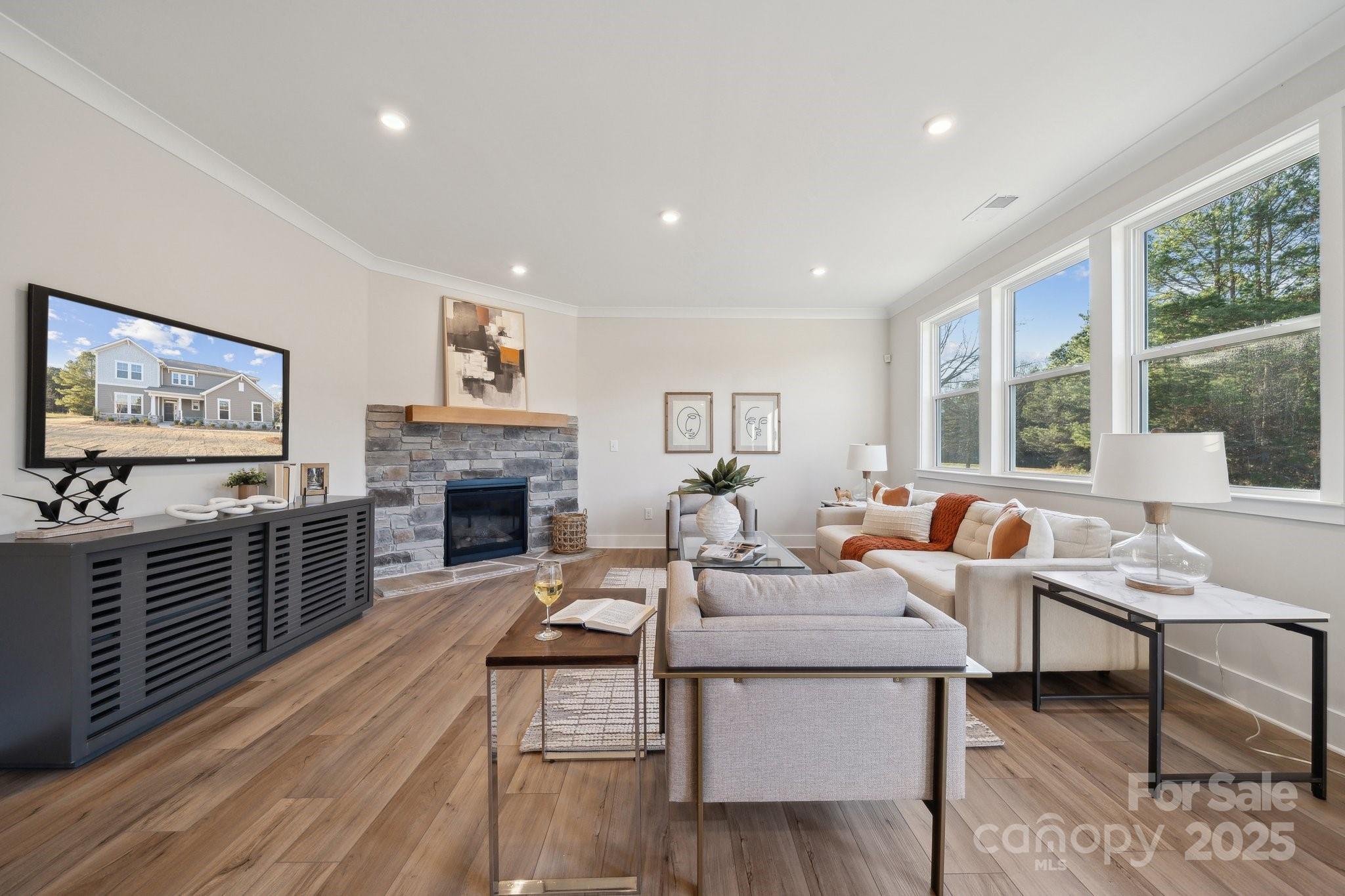 126 Brooke Forest Court Property Photo 7