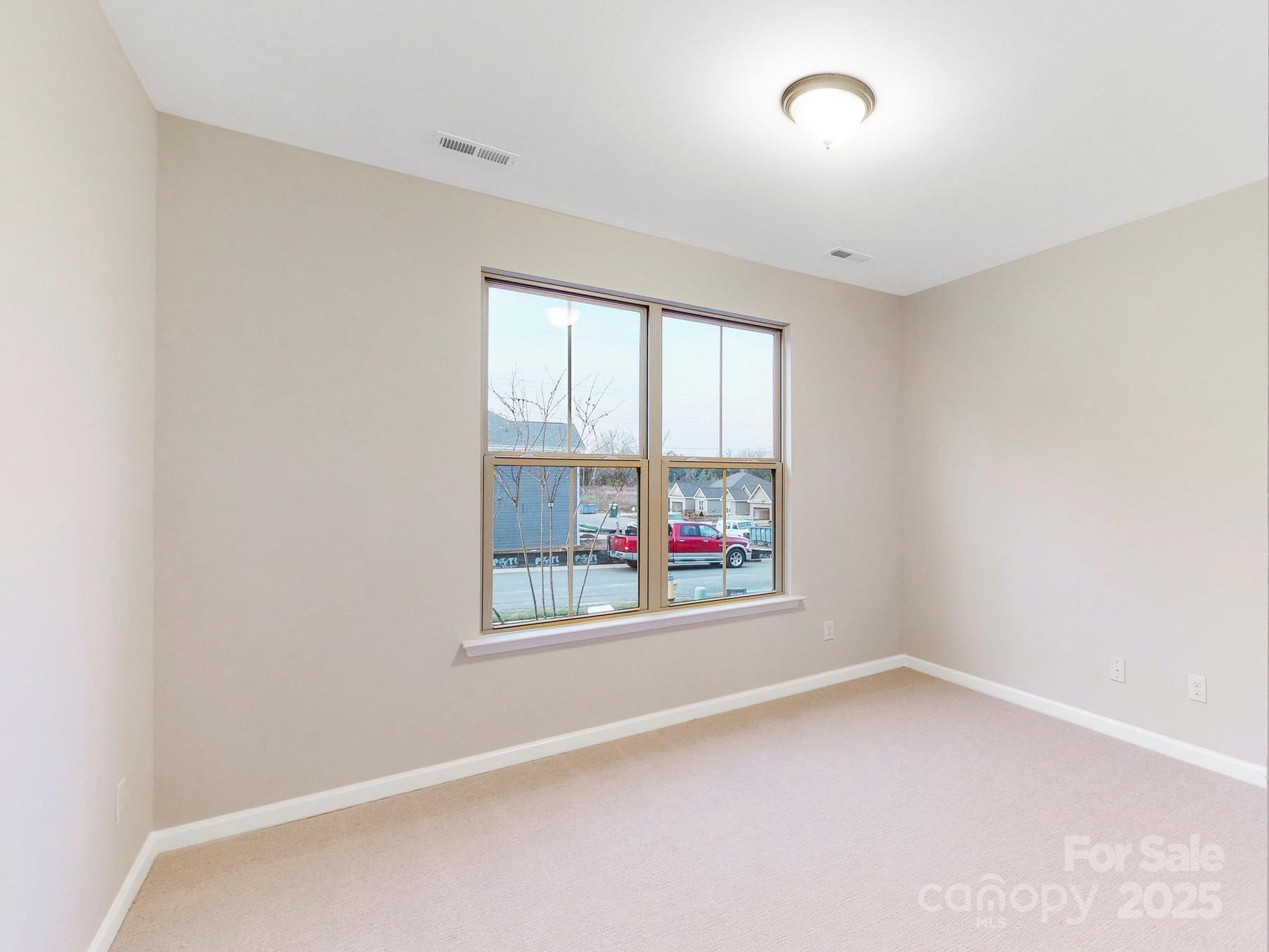 7089 Cobblefield Lane Property Photo 16