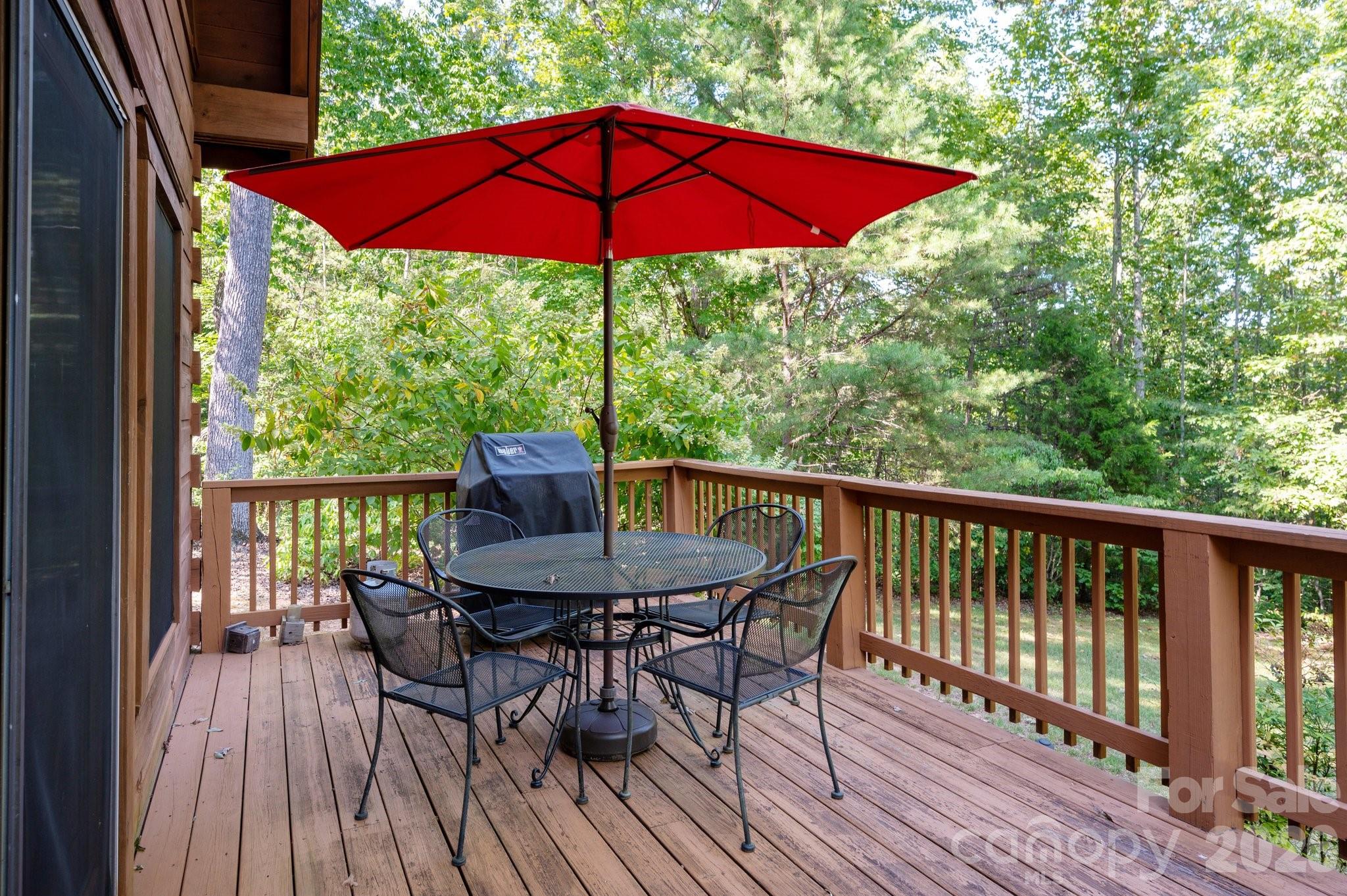 117 Laurel Lakes Parkway Property Photo 18