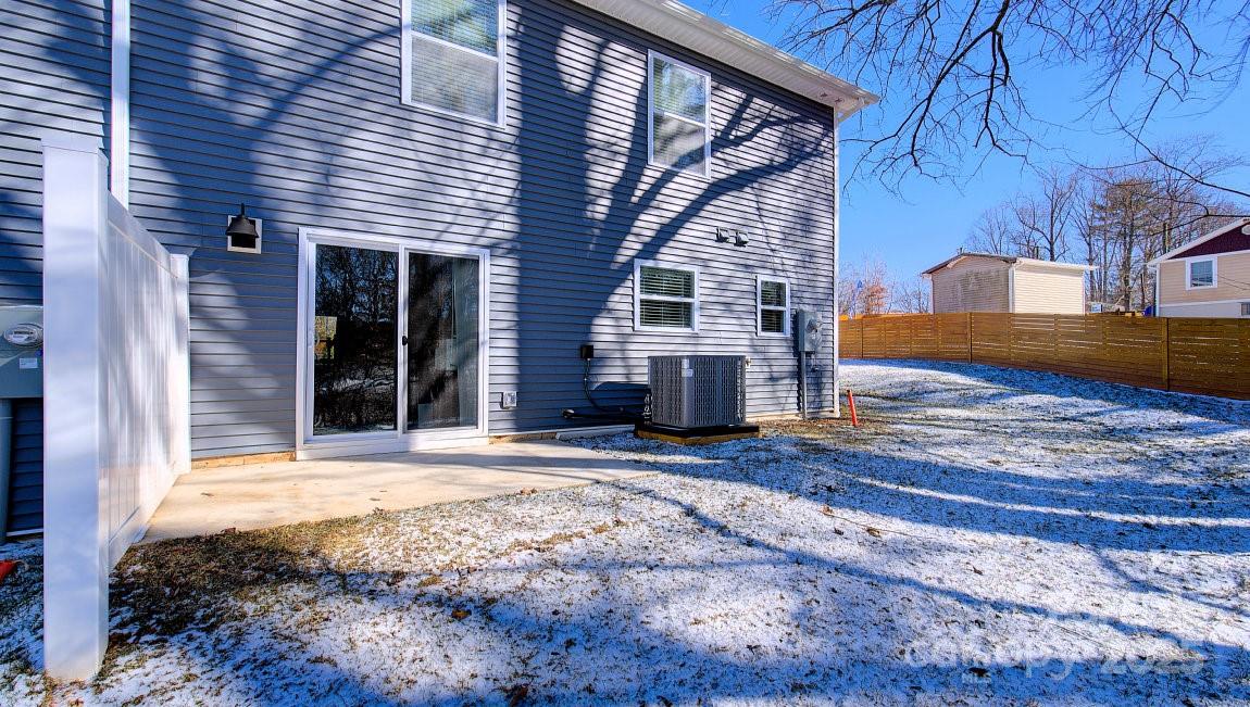 31 Cain Hollow Way Property Photo 2