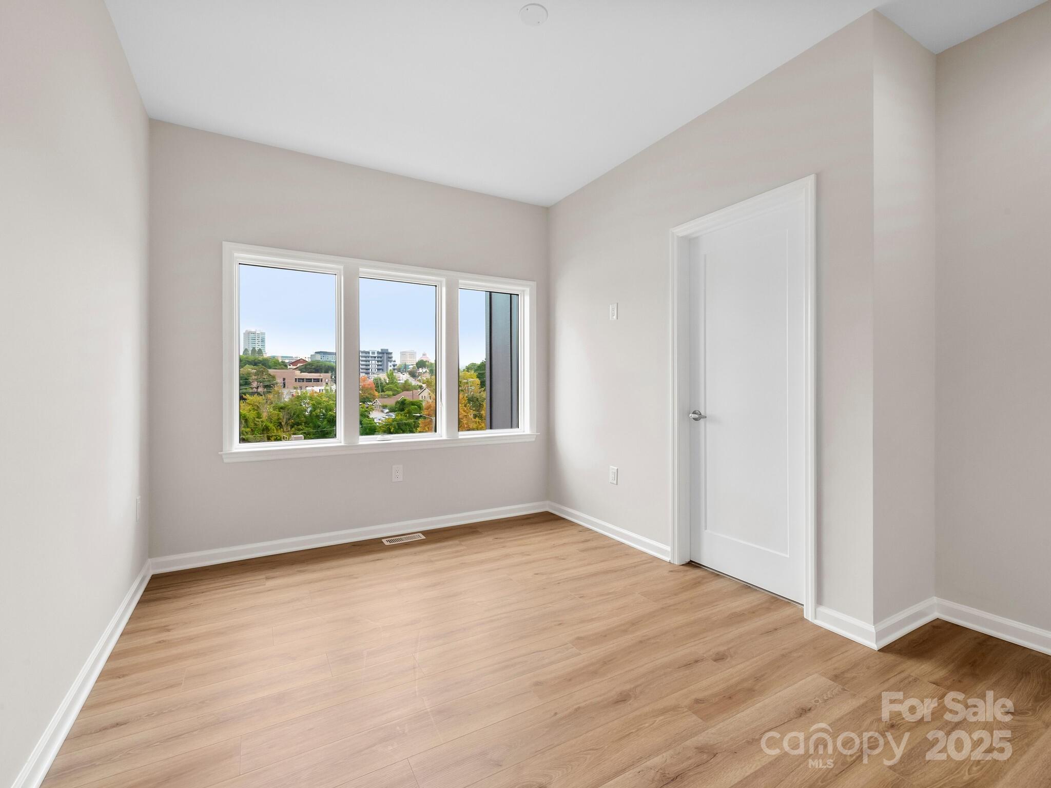 3 Lee Garden Lane 204 Property Photo 18