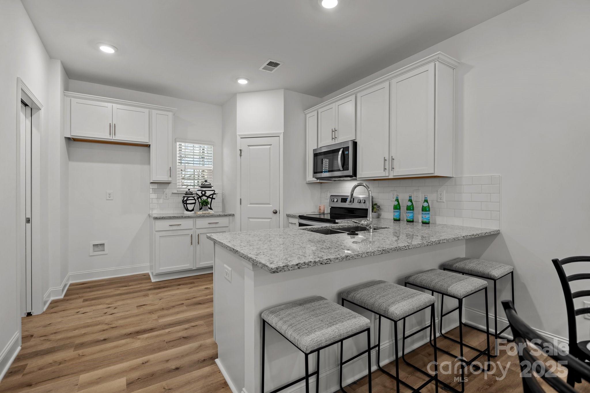 3108 Butler Hill Drive Property Photo 7