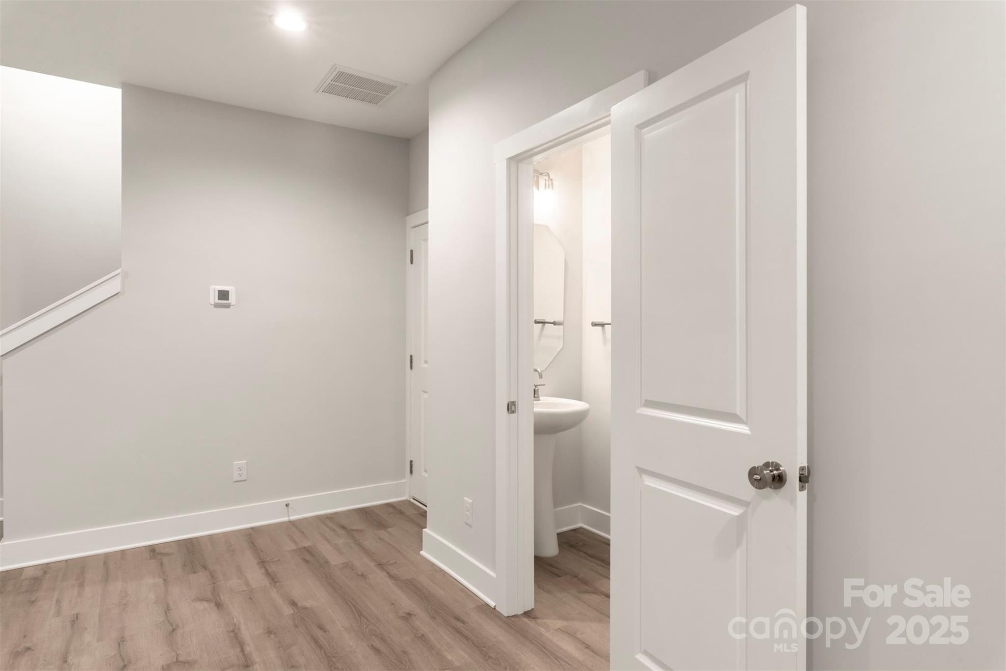 429 Nathaniel Way Brx0032 Property Photo 35