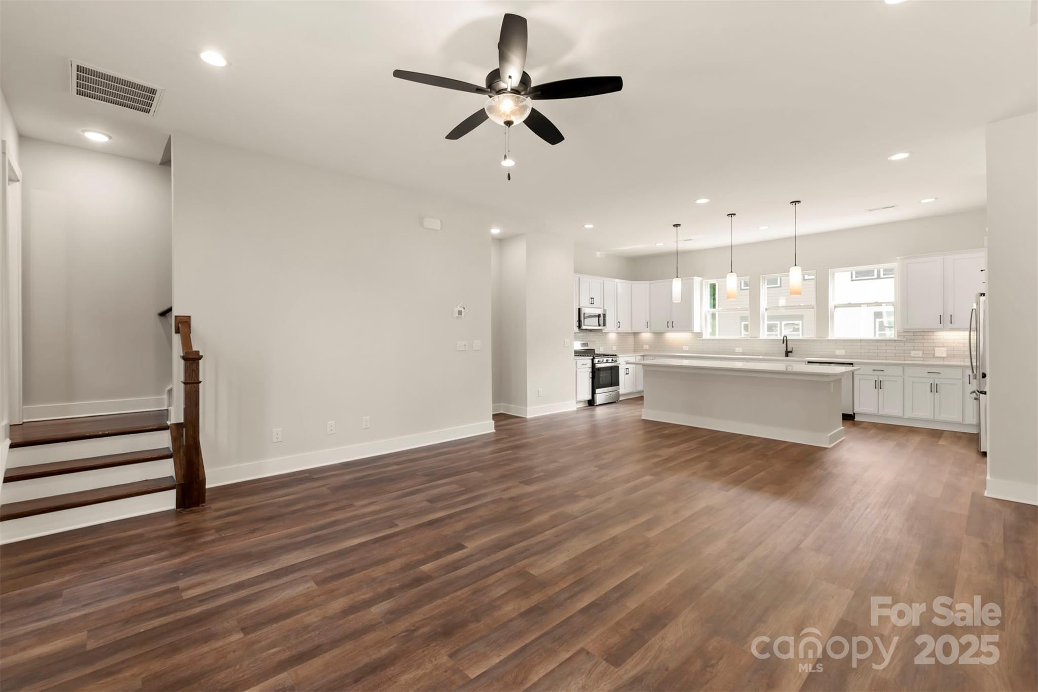 437 Nathaniel Way Brx0034 Property Photo 16