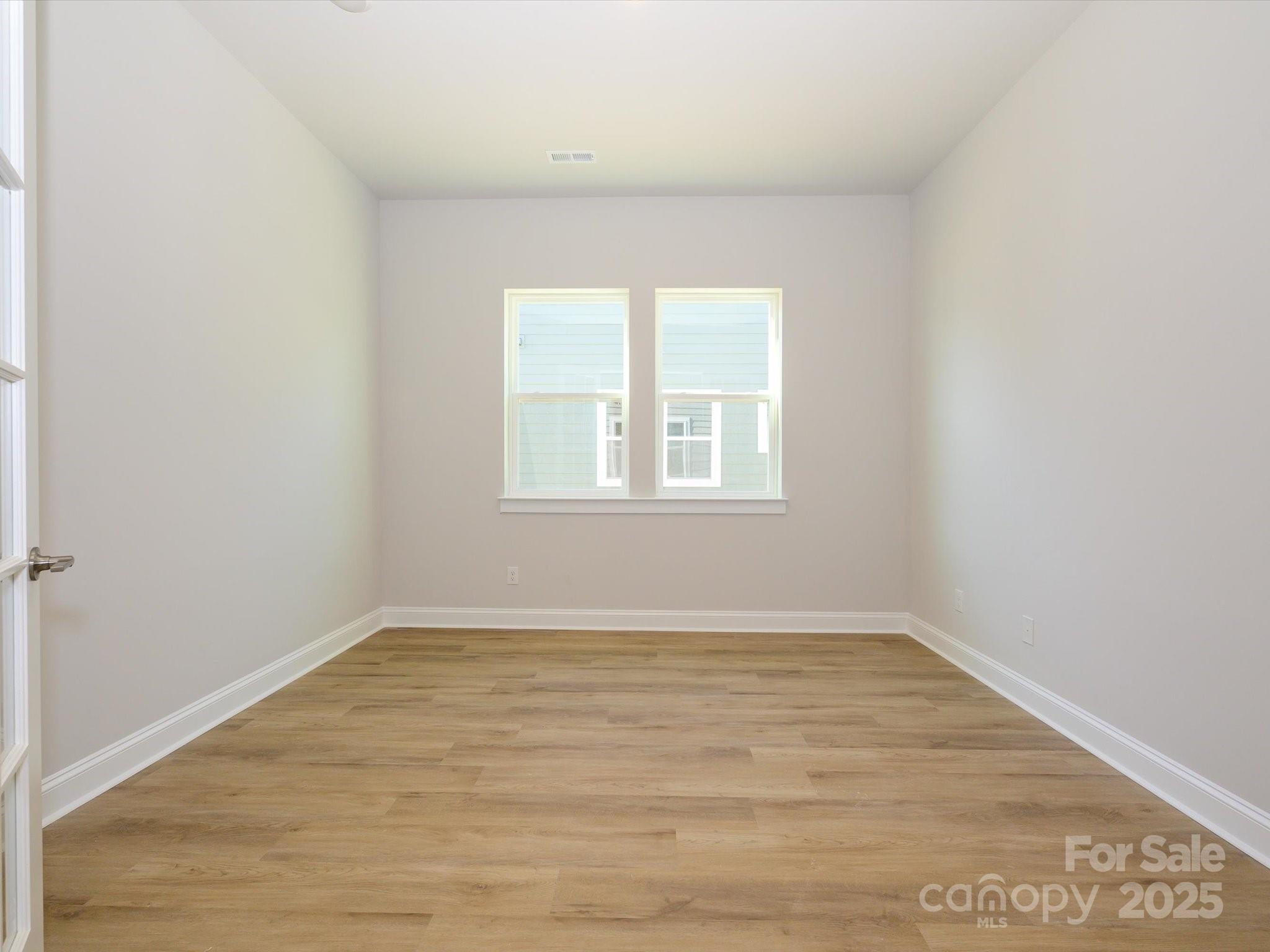 1110 Lowland Way Property Photo 9