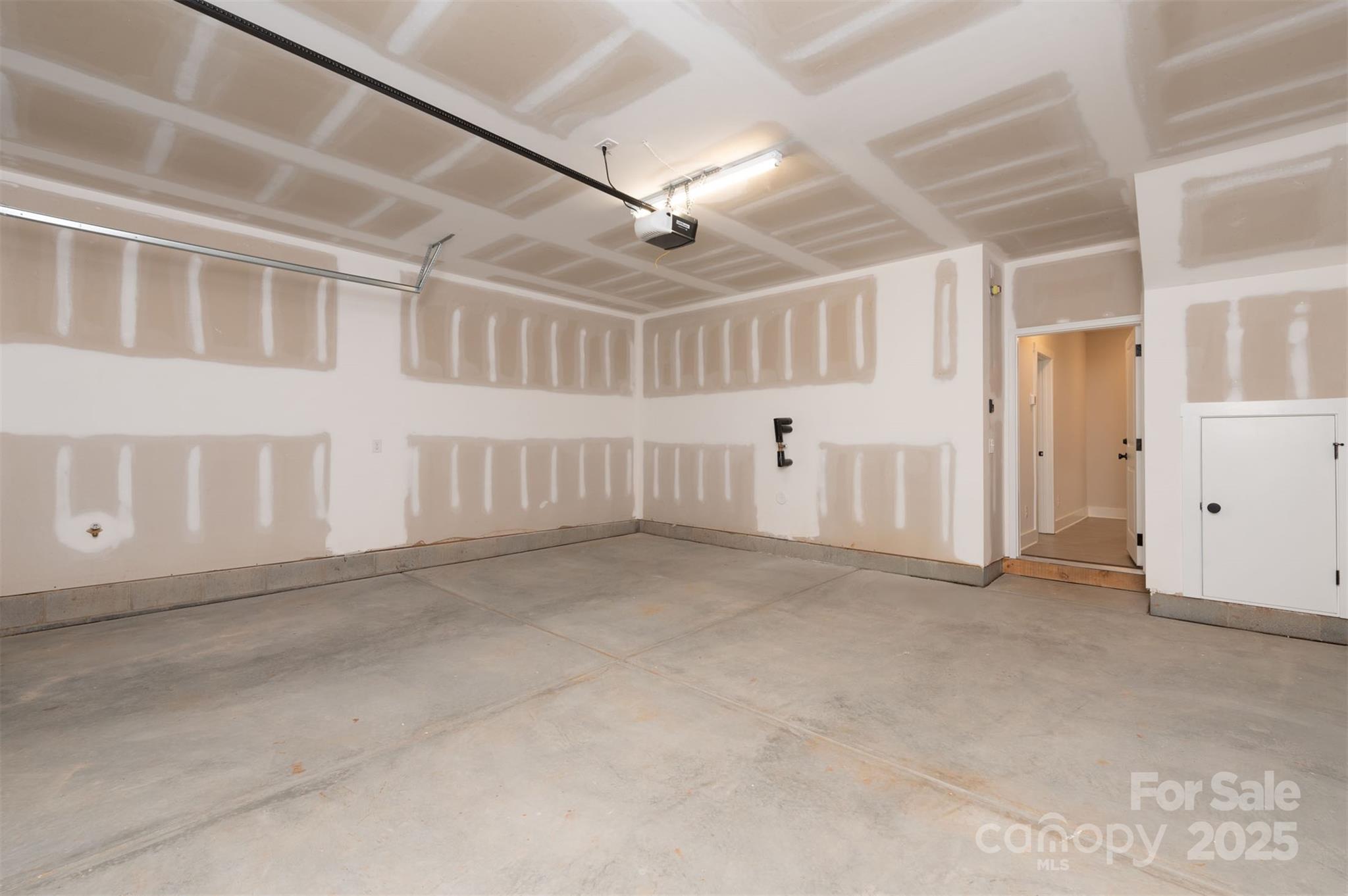 436 Nathaniel Way Brx0042 Property Photo 40