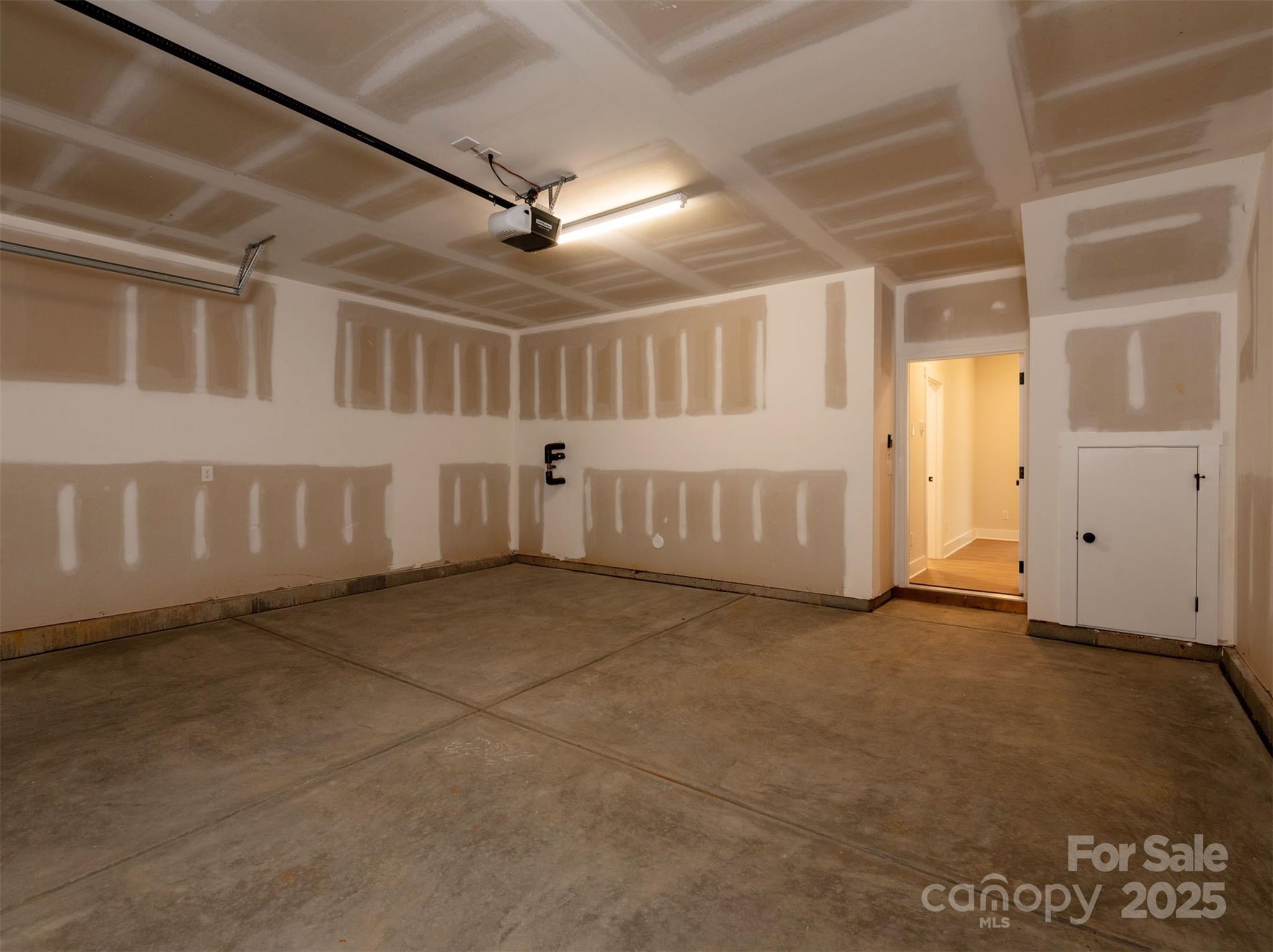 428 Nathaniel Way Brx0044 Property Photo 44
