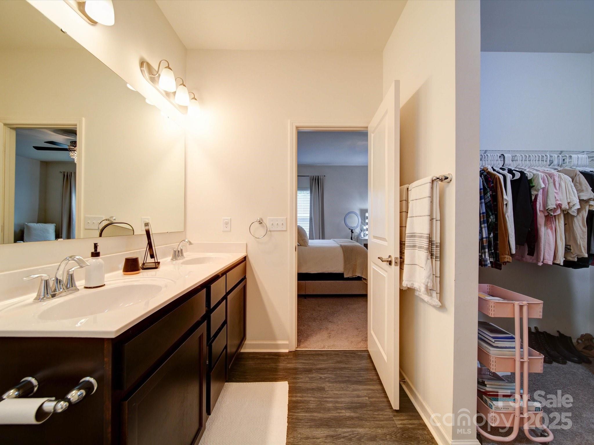 165 Old Harbor Drive Property Photo 15