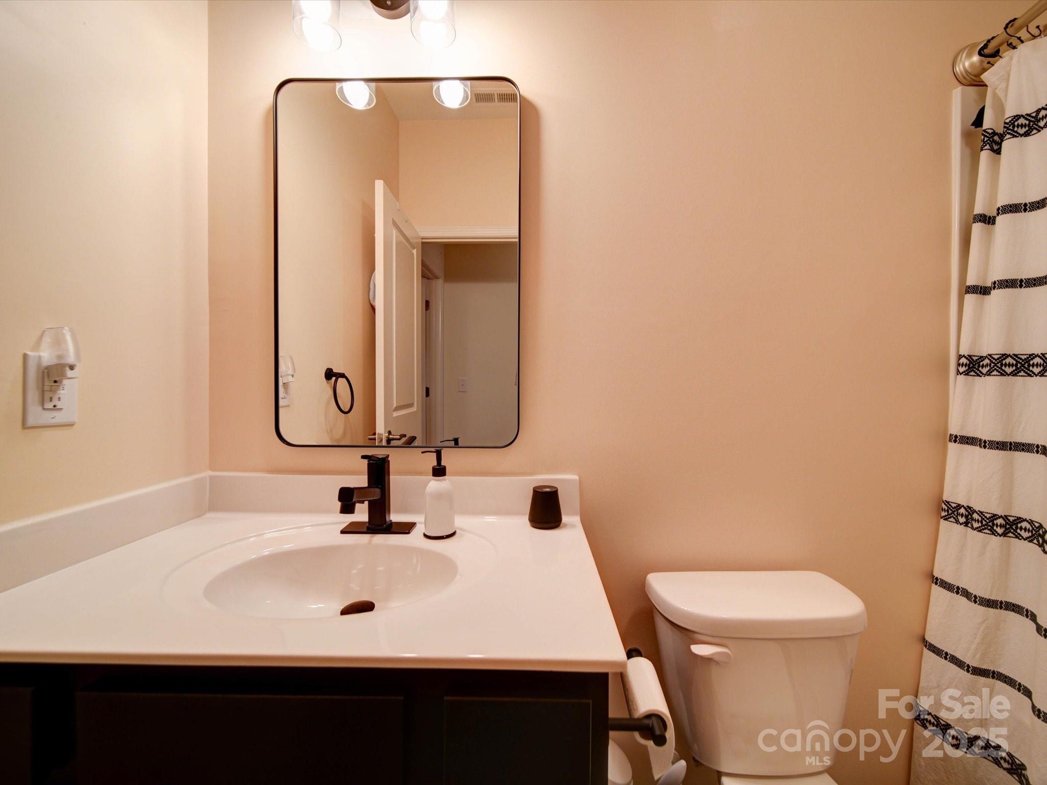 165 Old Harbor Drive Property Photo 22