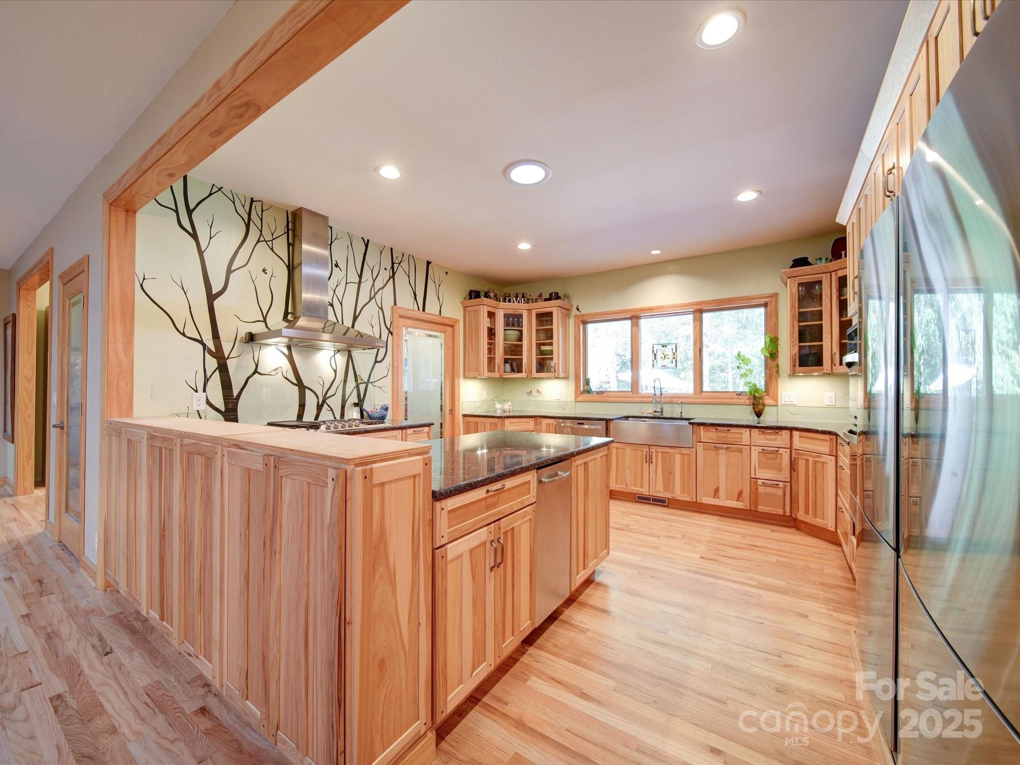1239 John G Richards Road Property Photo 11