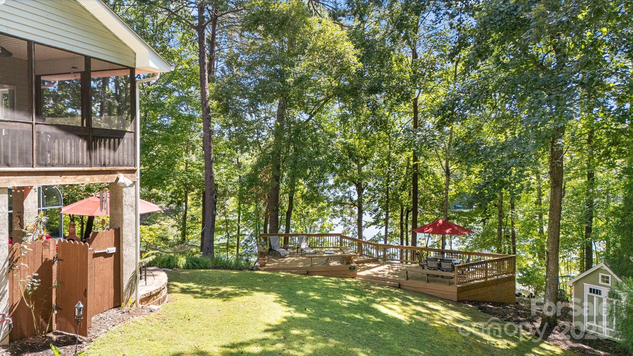91 Island View Court Property Photo 29