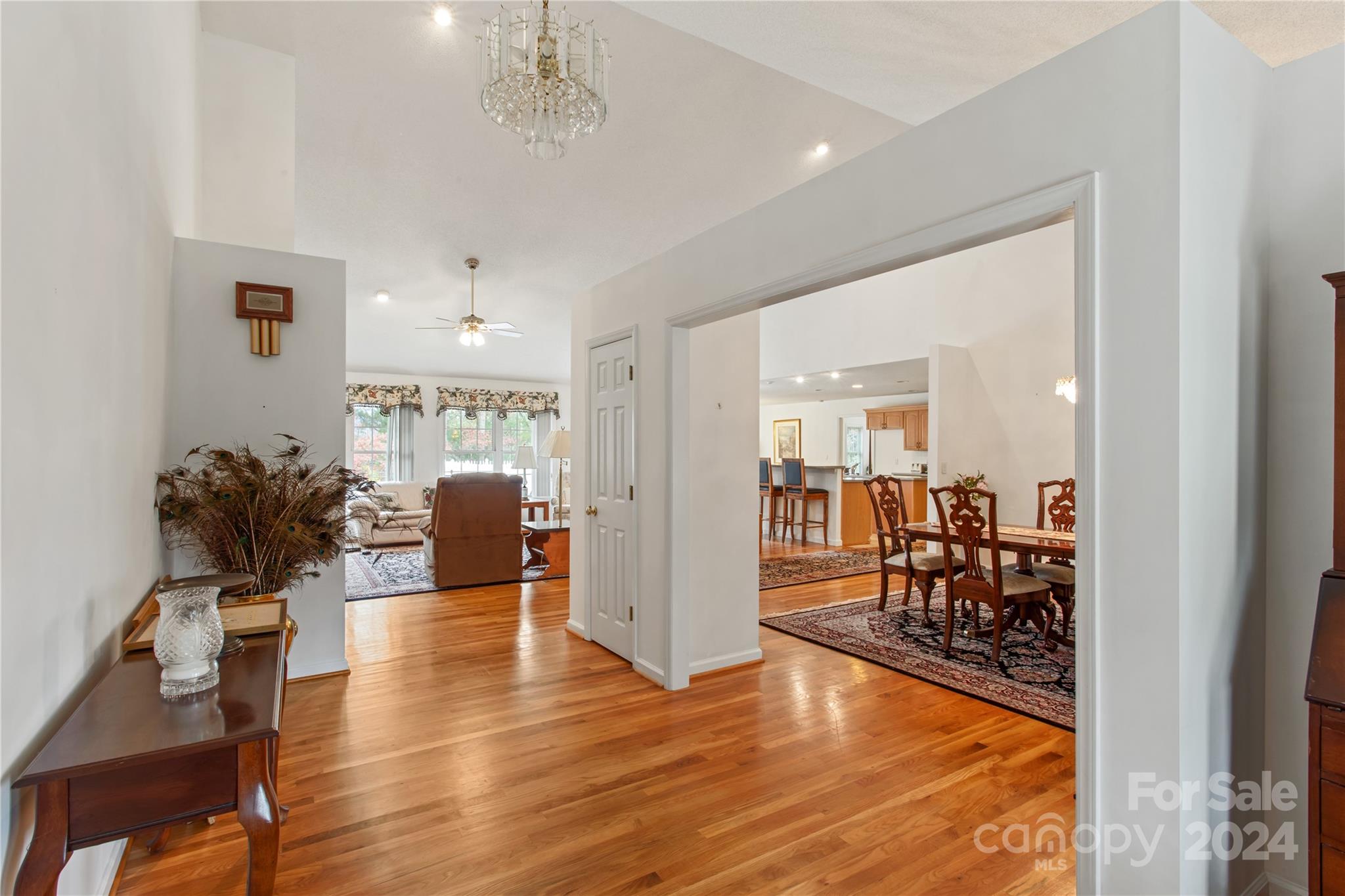 38 Southern Visions Drive Property Photo 13