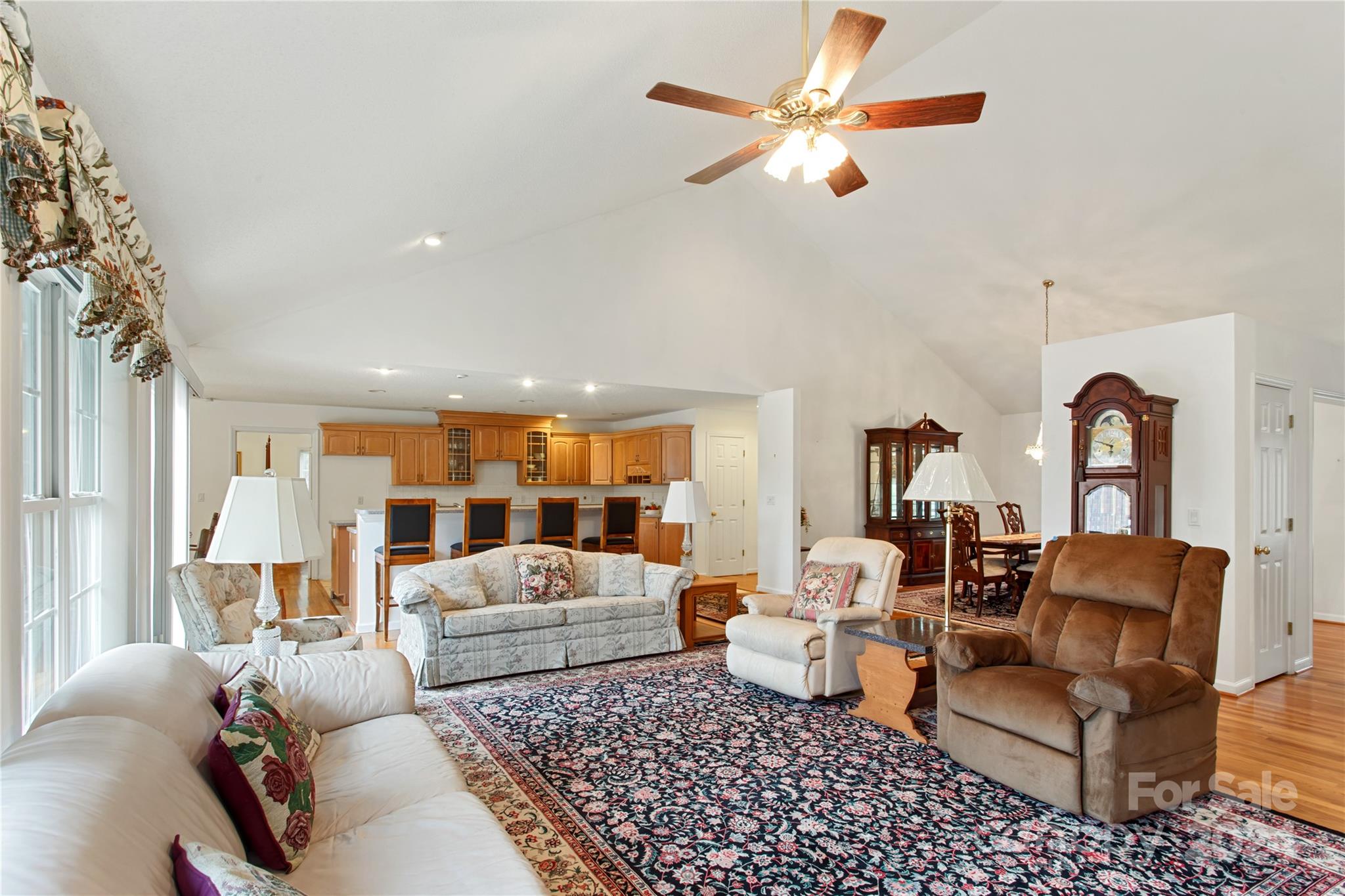 38 Southern Visions Drive Property Photo 14