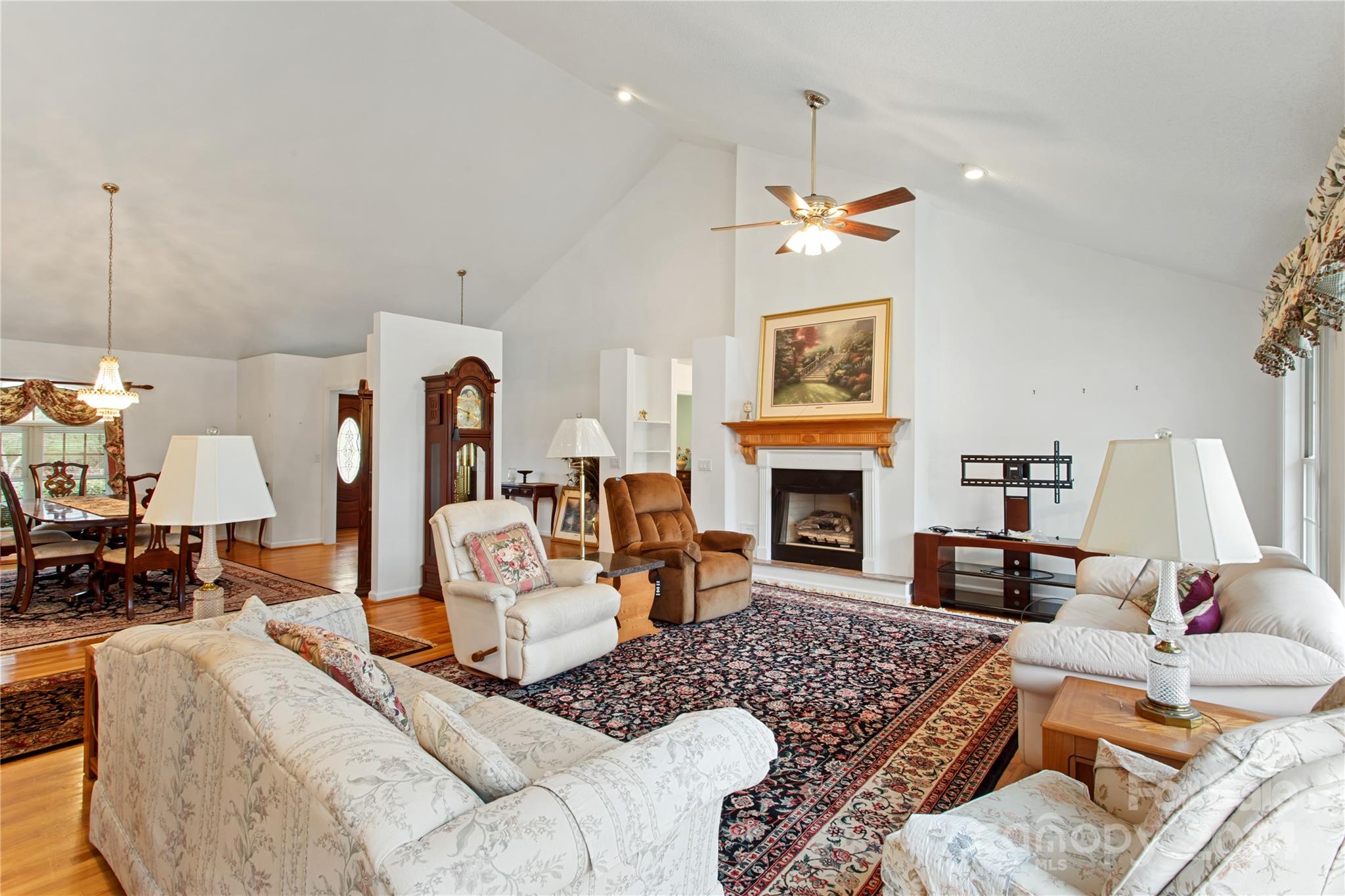 38 Southern Visions Drive Property Photo 15