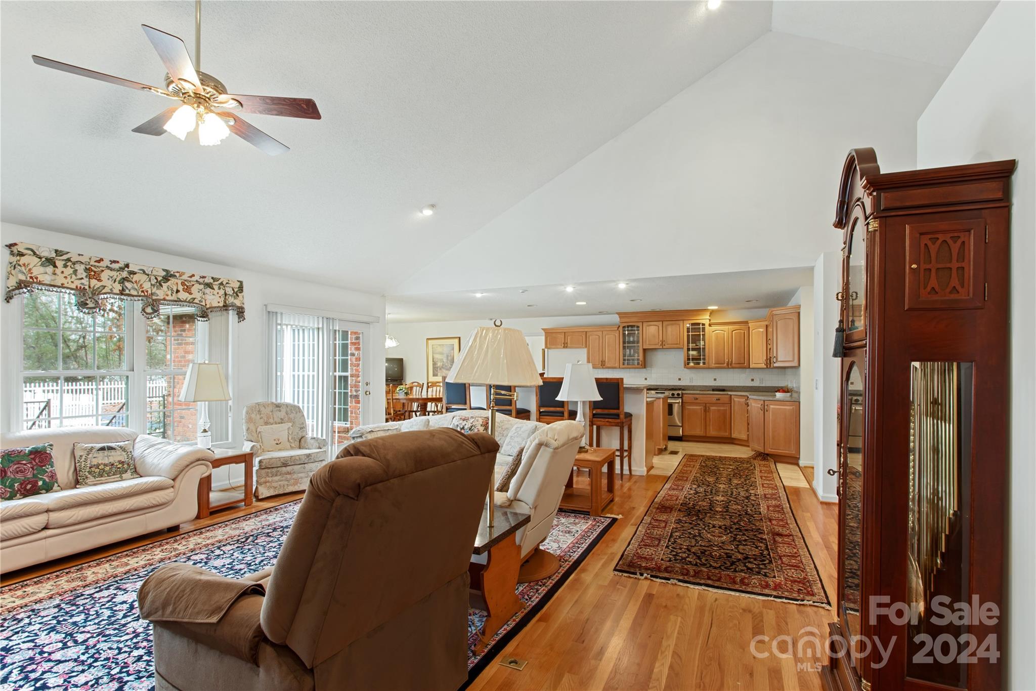 38 Southern Visions Drive Property Photo 16