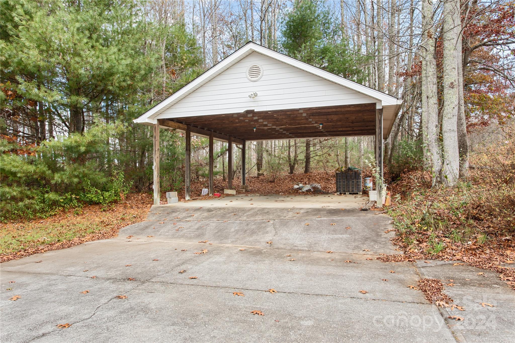 38 Southern Visions Drive Property Photo 39