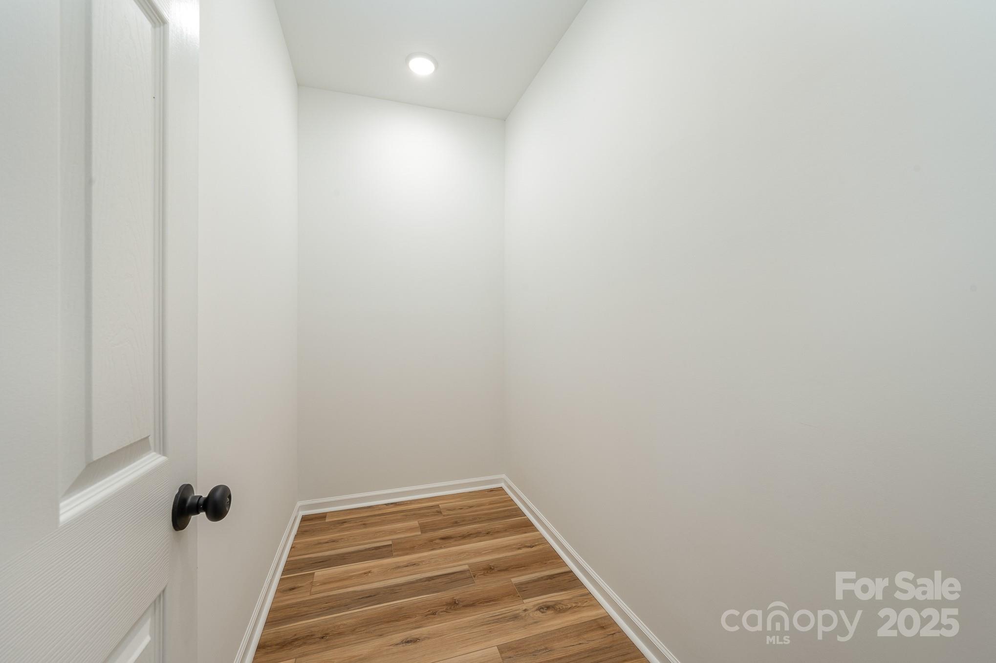 312 General As Johnston Street Property Photo 40