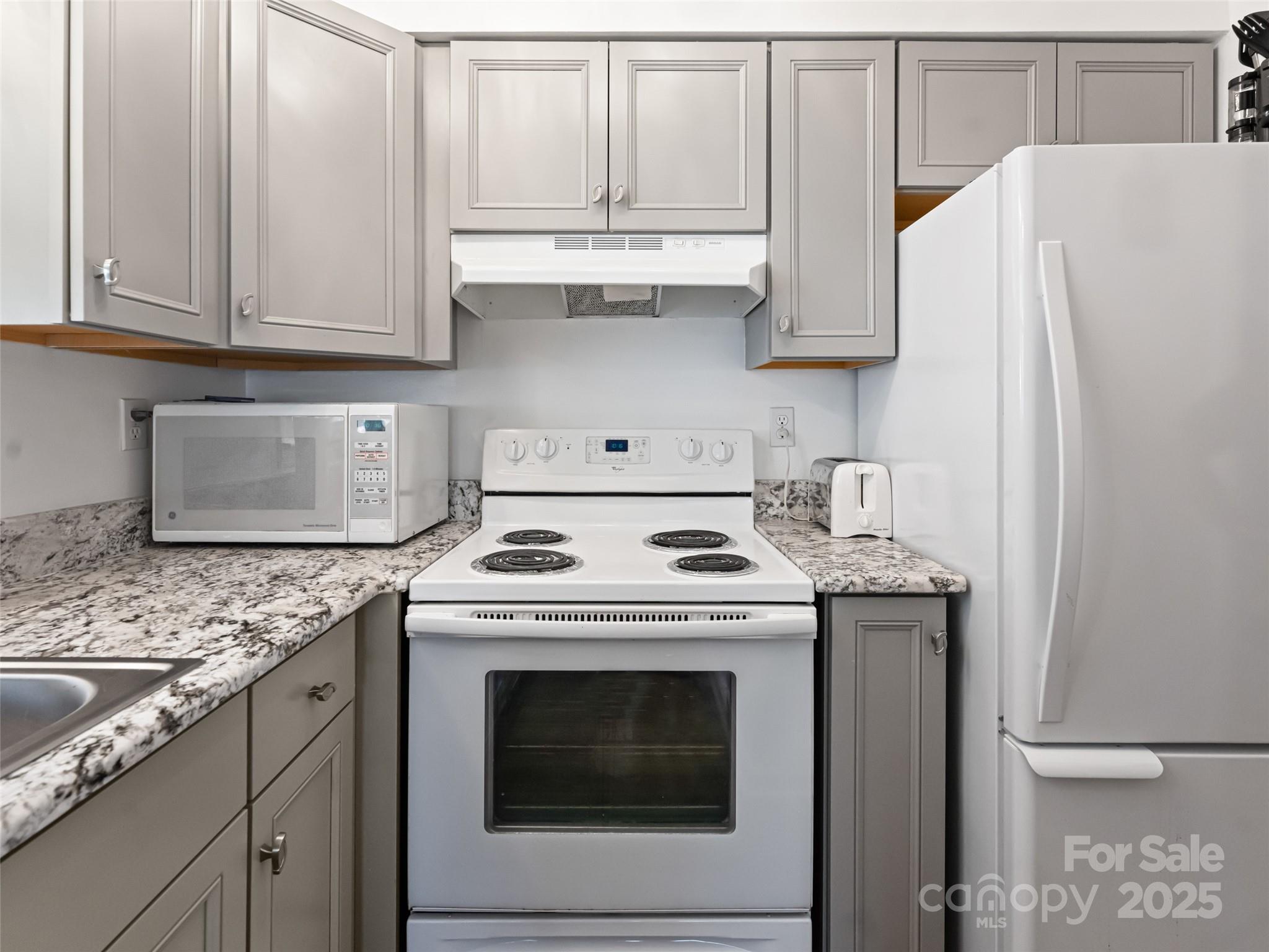 90 Ora Street Property Photo 14
