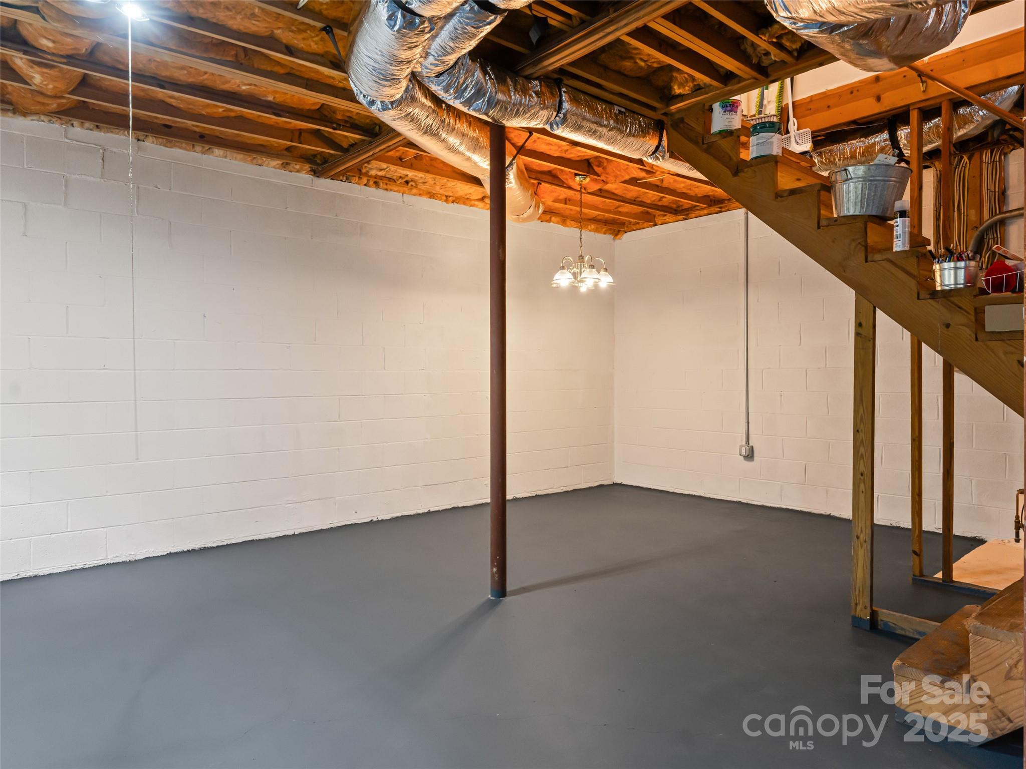 90 Ora Street Property Photo 26
