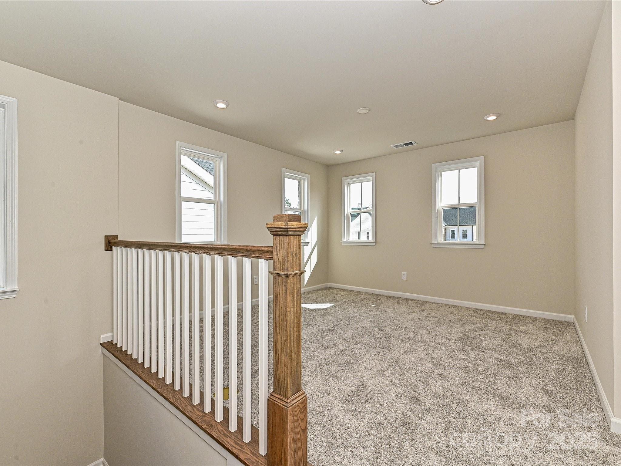 8021 Franklin Trail Street Property Photo 15