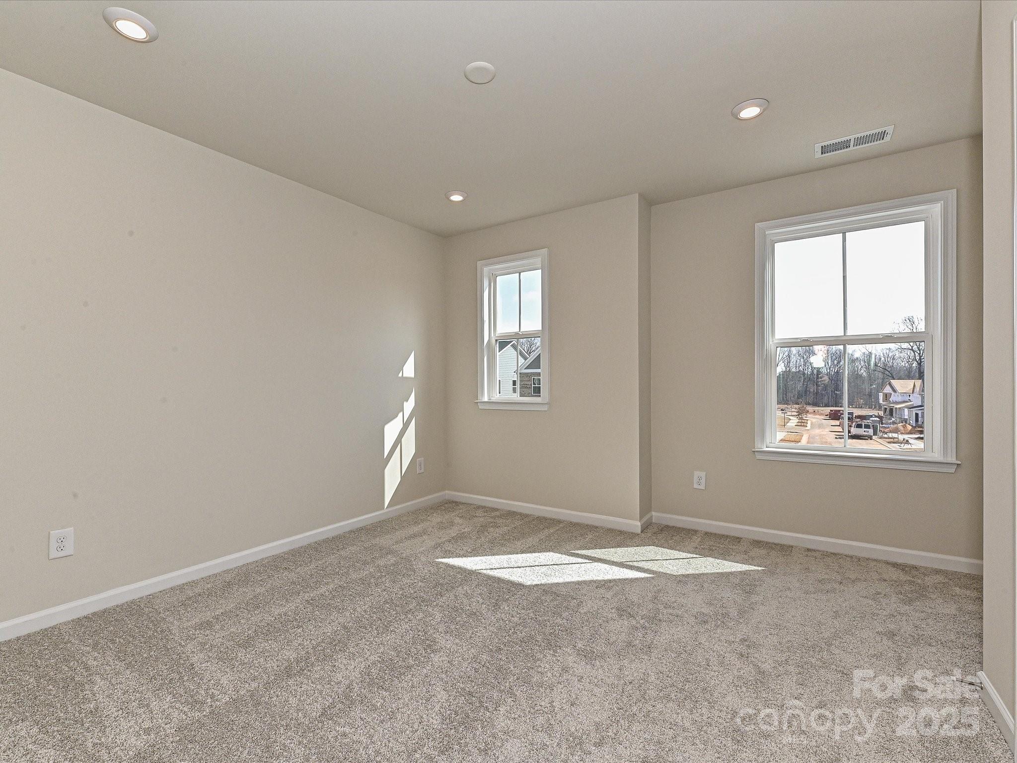 8021 Franklin Trail Street Property Photo 23