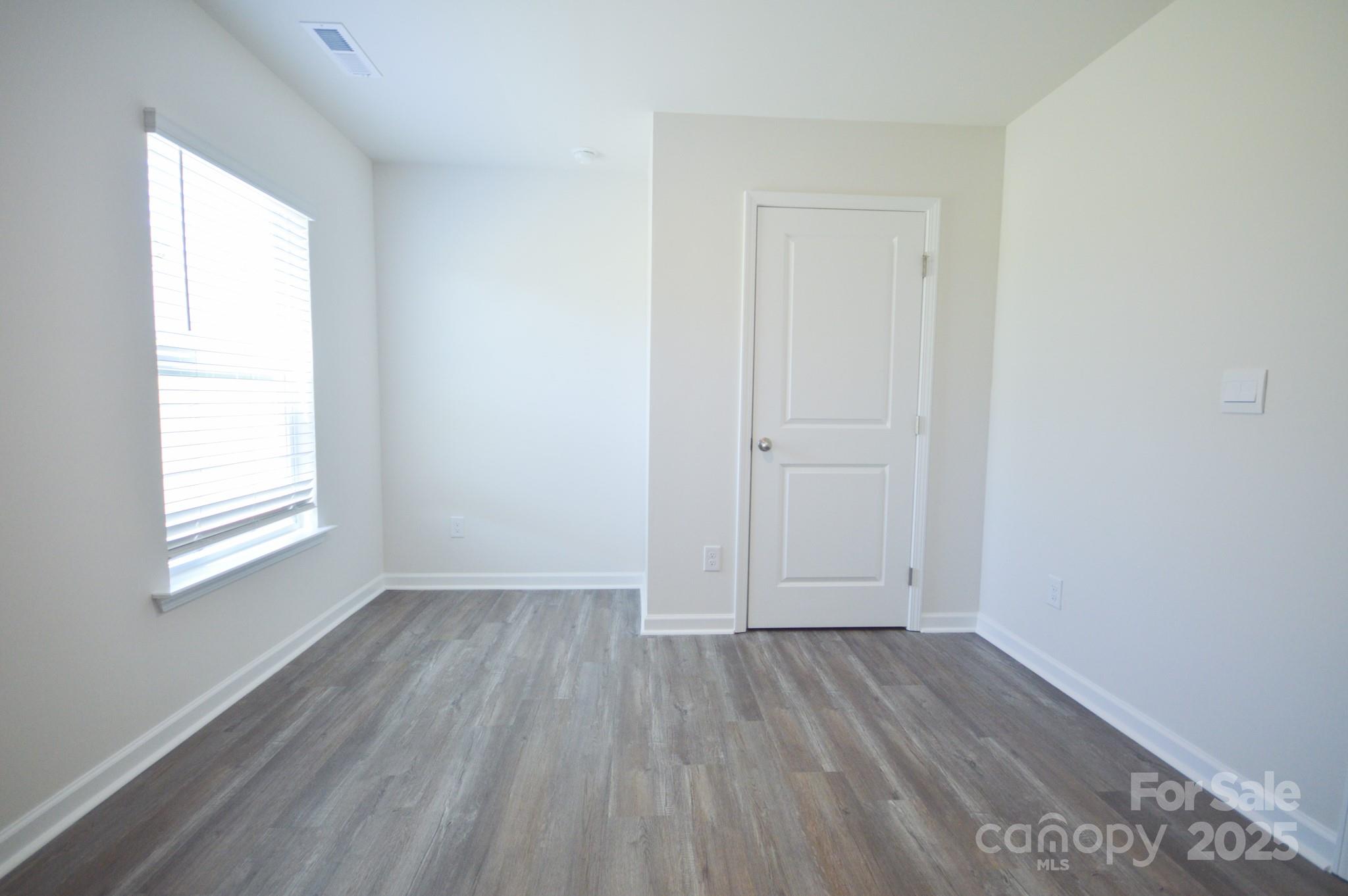 48 Providence Walk Drive Property Photo 14