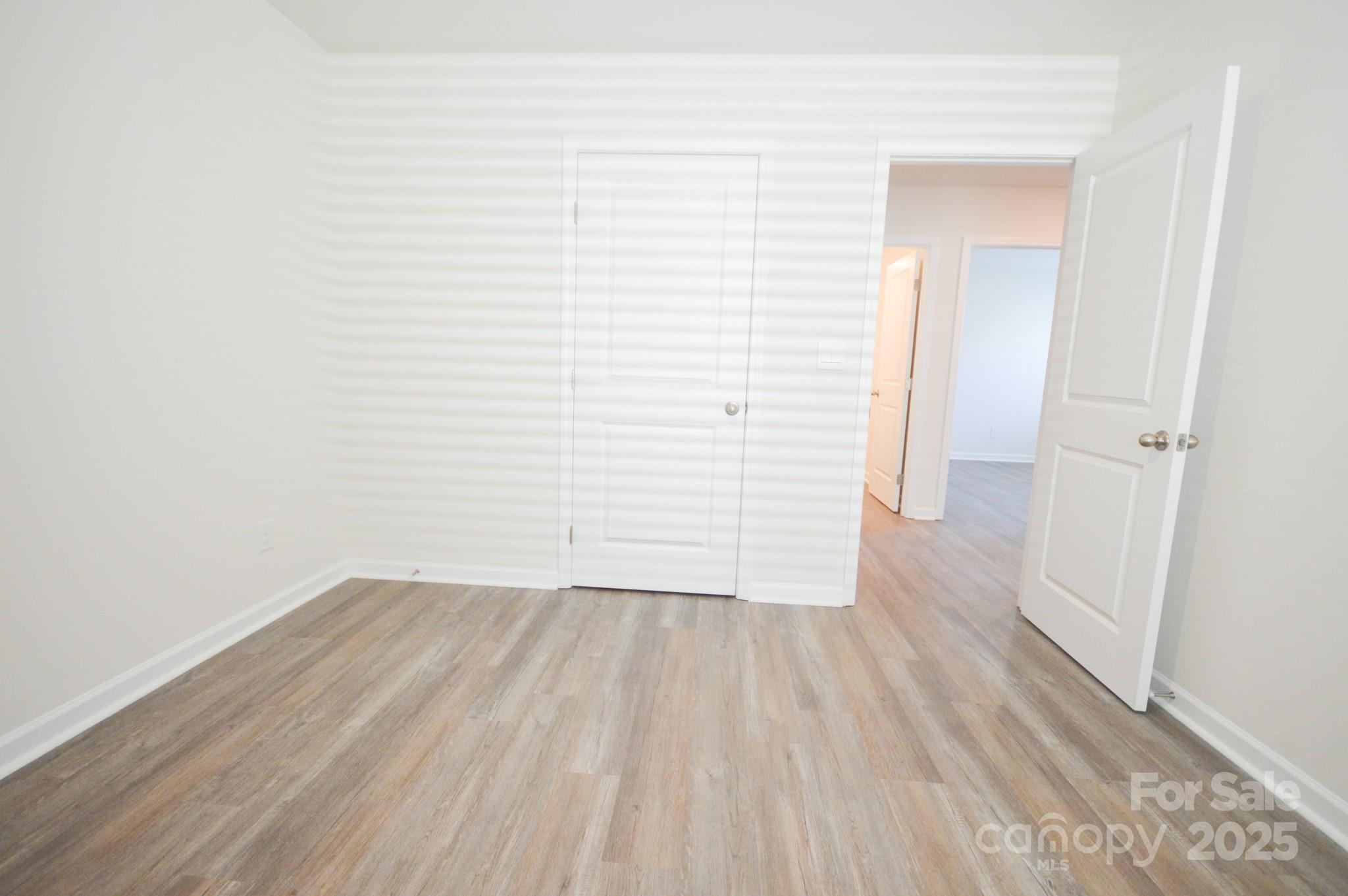 48 Providence Walk Drive Property Photo 17