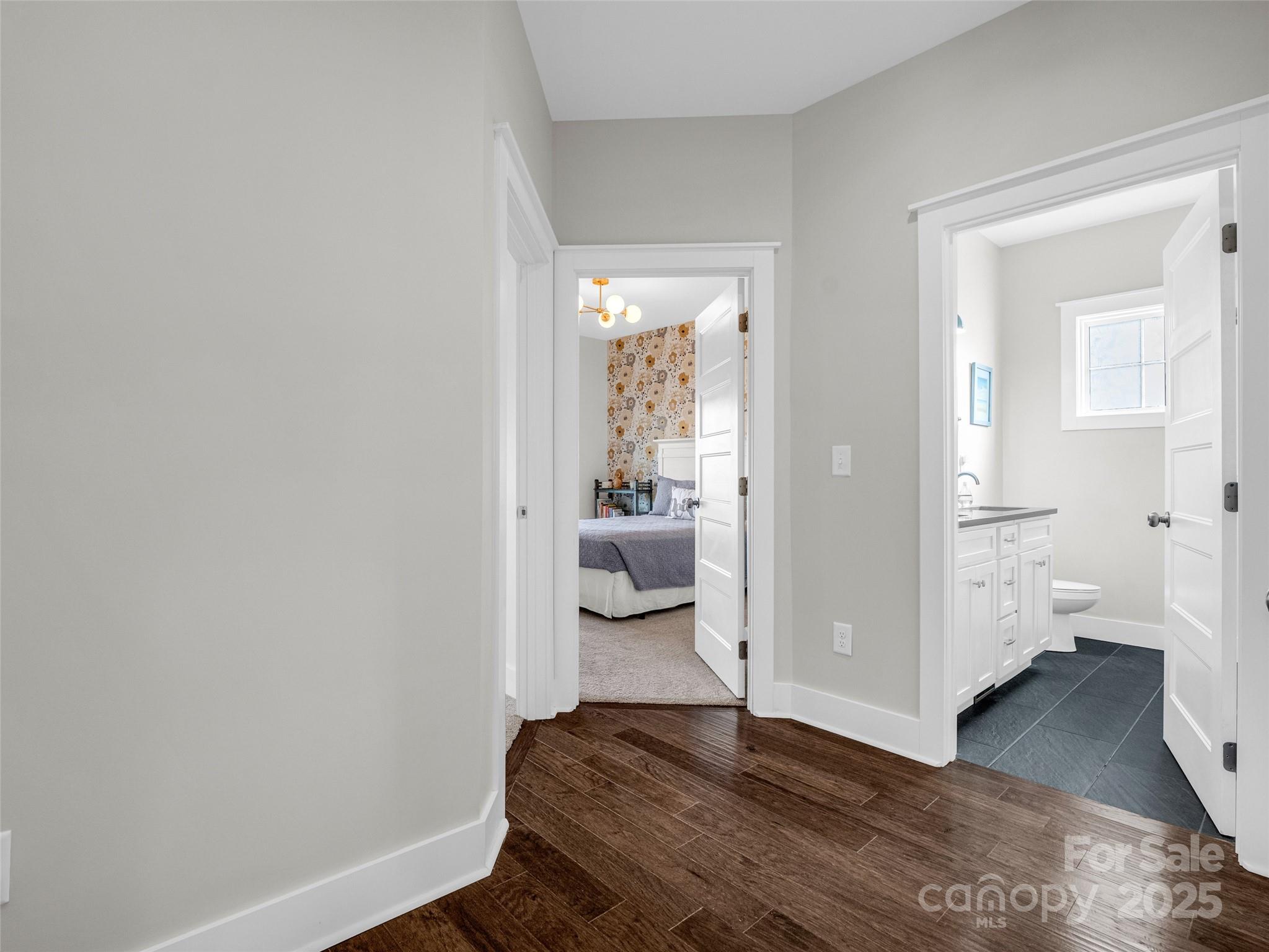 16 Tudor Way Property Photo 32