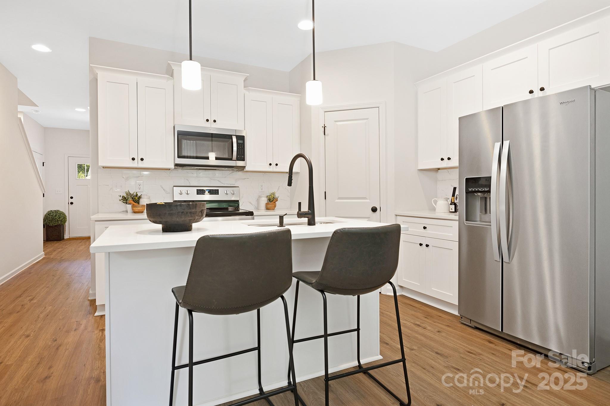 734 Cantwell Street Property Photo