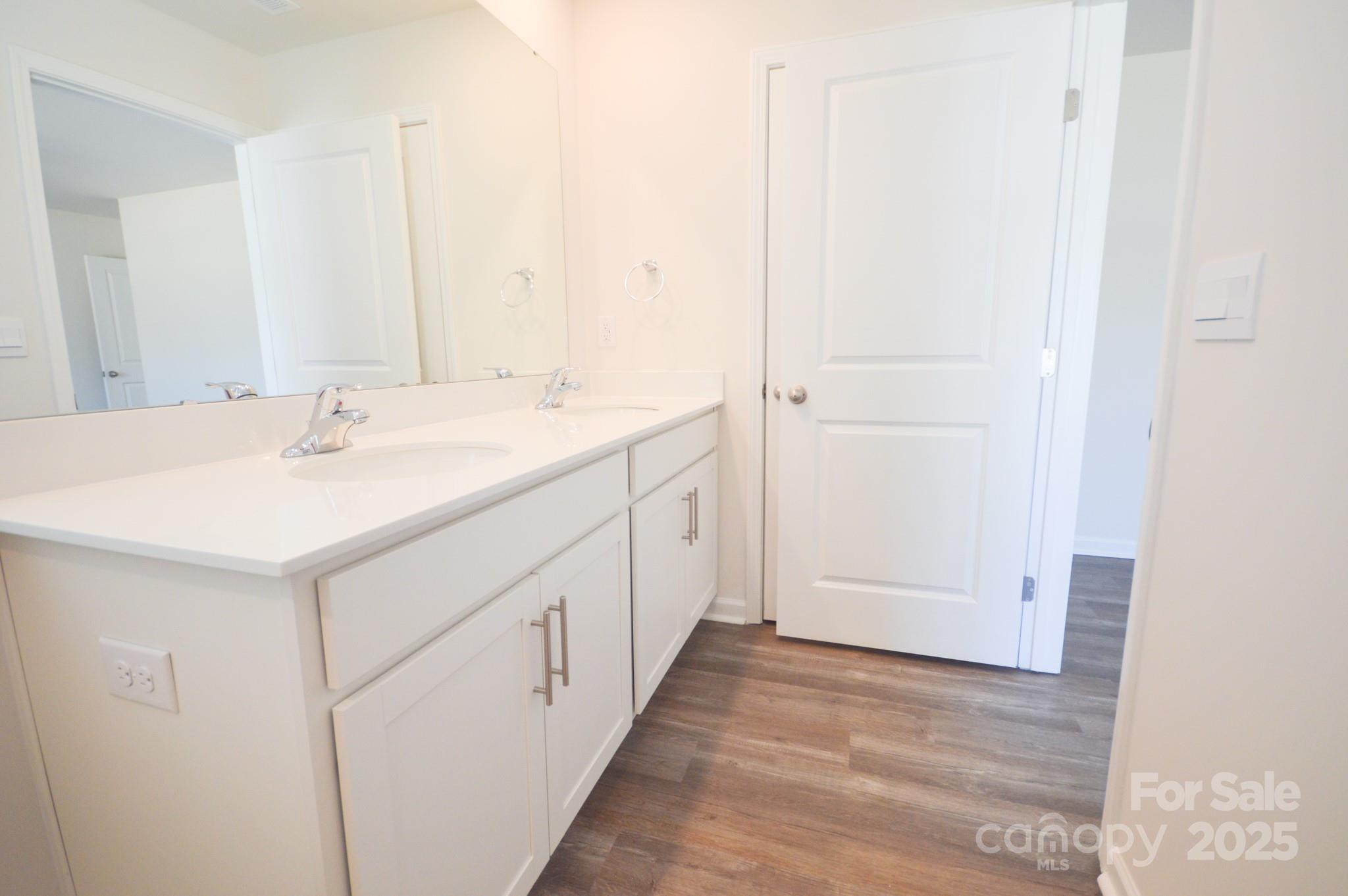 56 Providence Walk Drive Property Photo 20