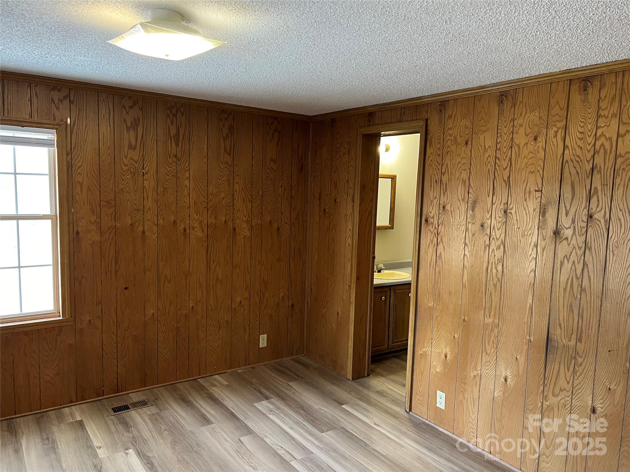 112 And 154 Merri Drive Property Photo 32